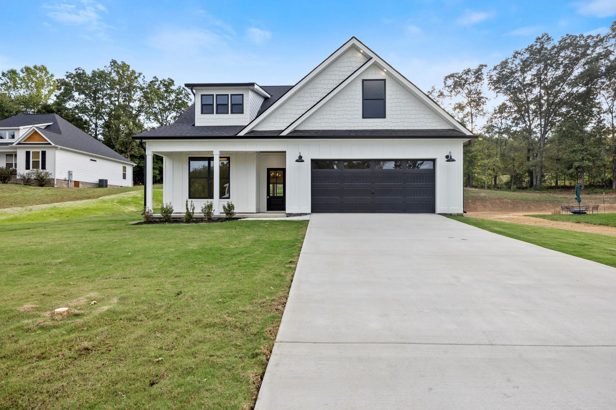 395 Sentry Oaks