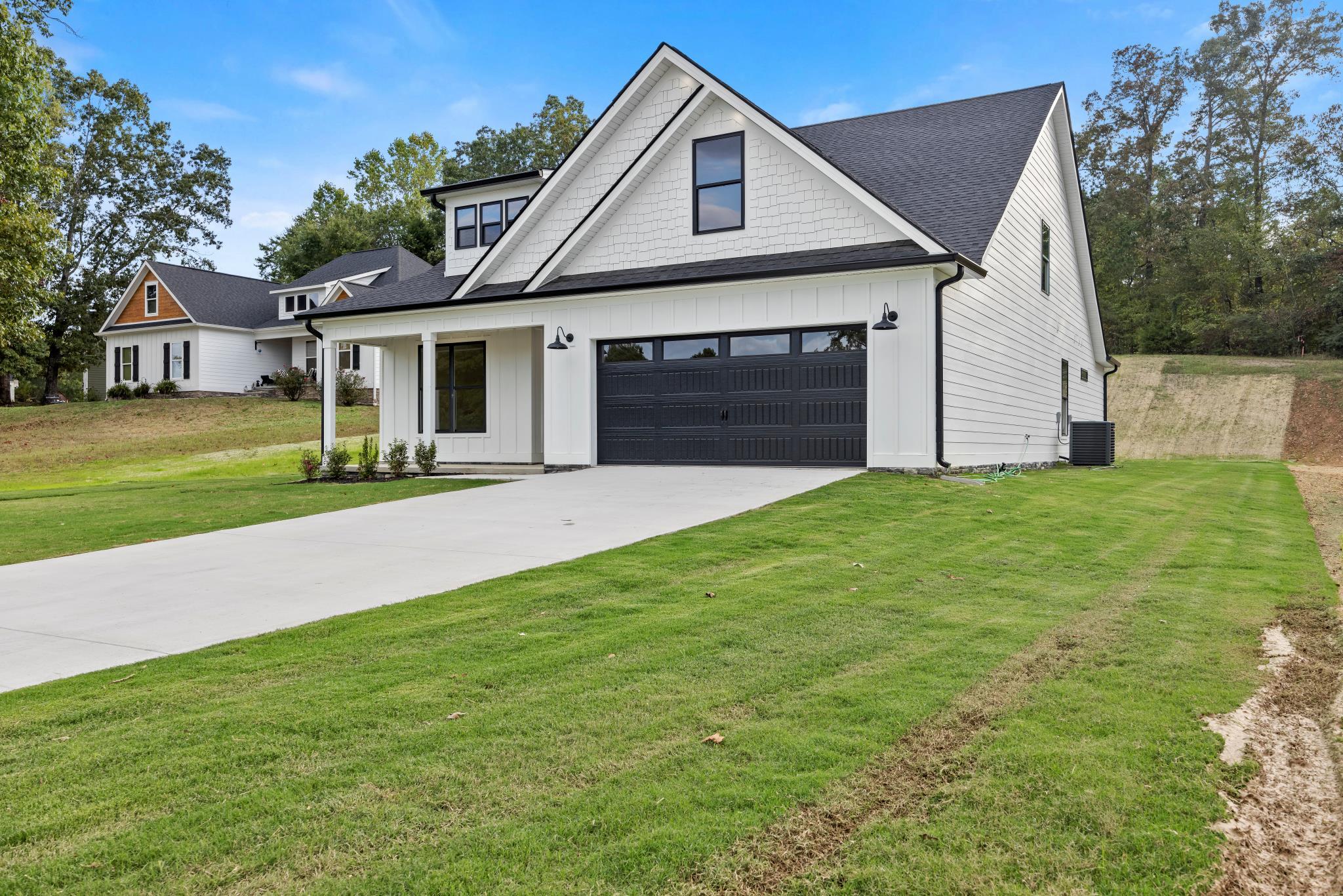 395 Sentry Oaks