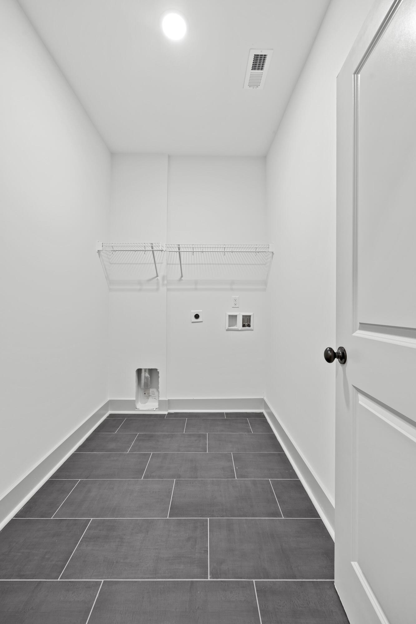 395 Sentry Oaks