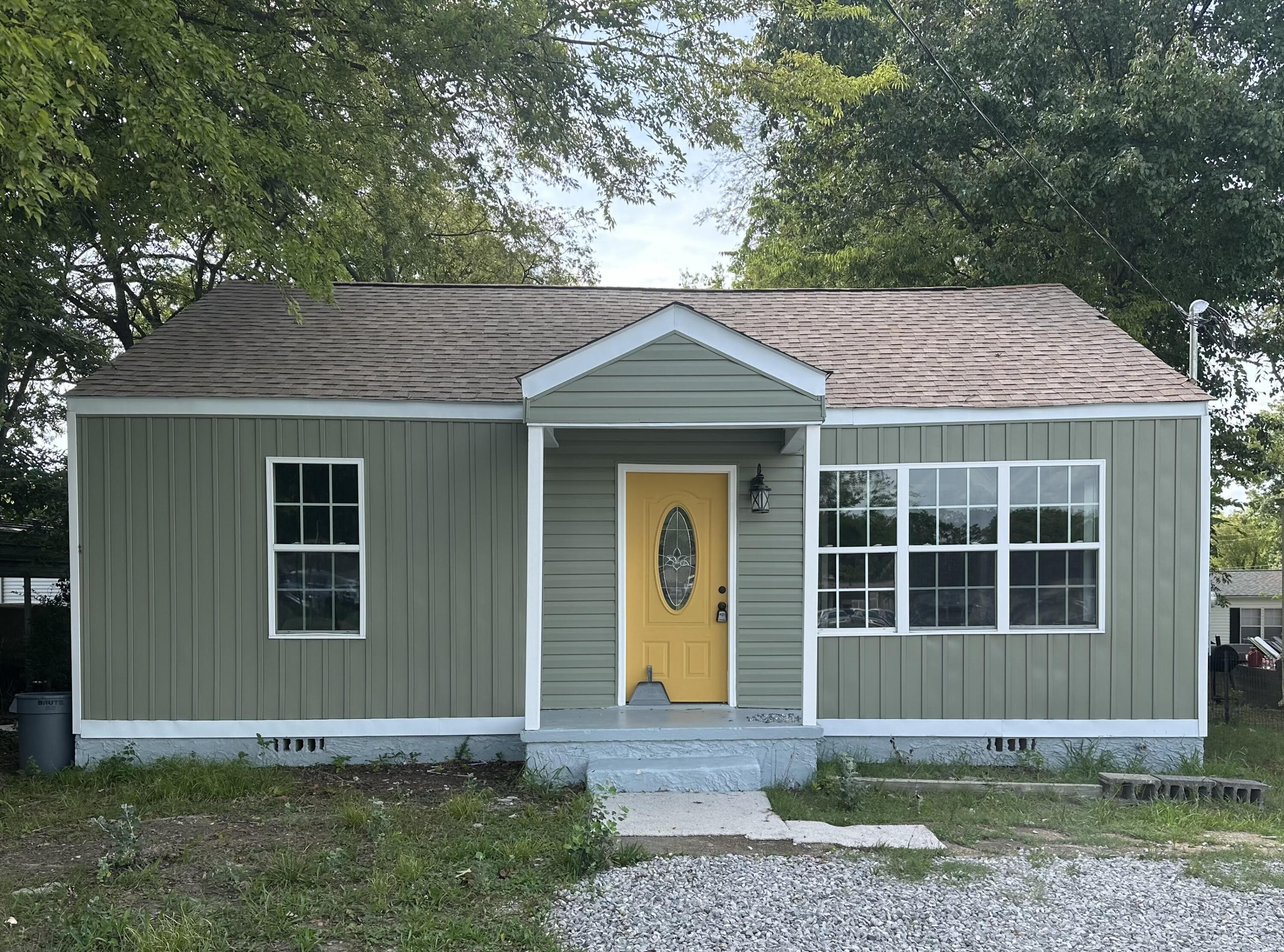 1019 Spring Creek Road