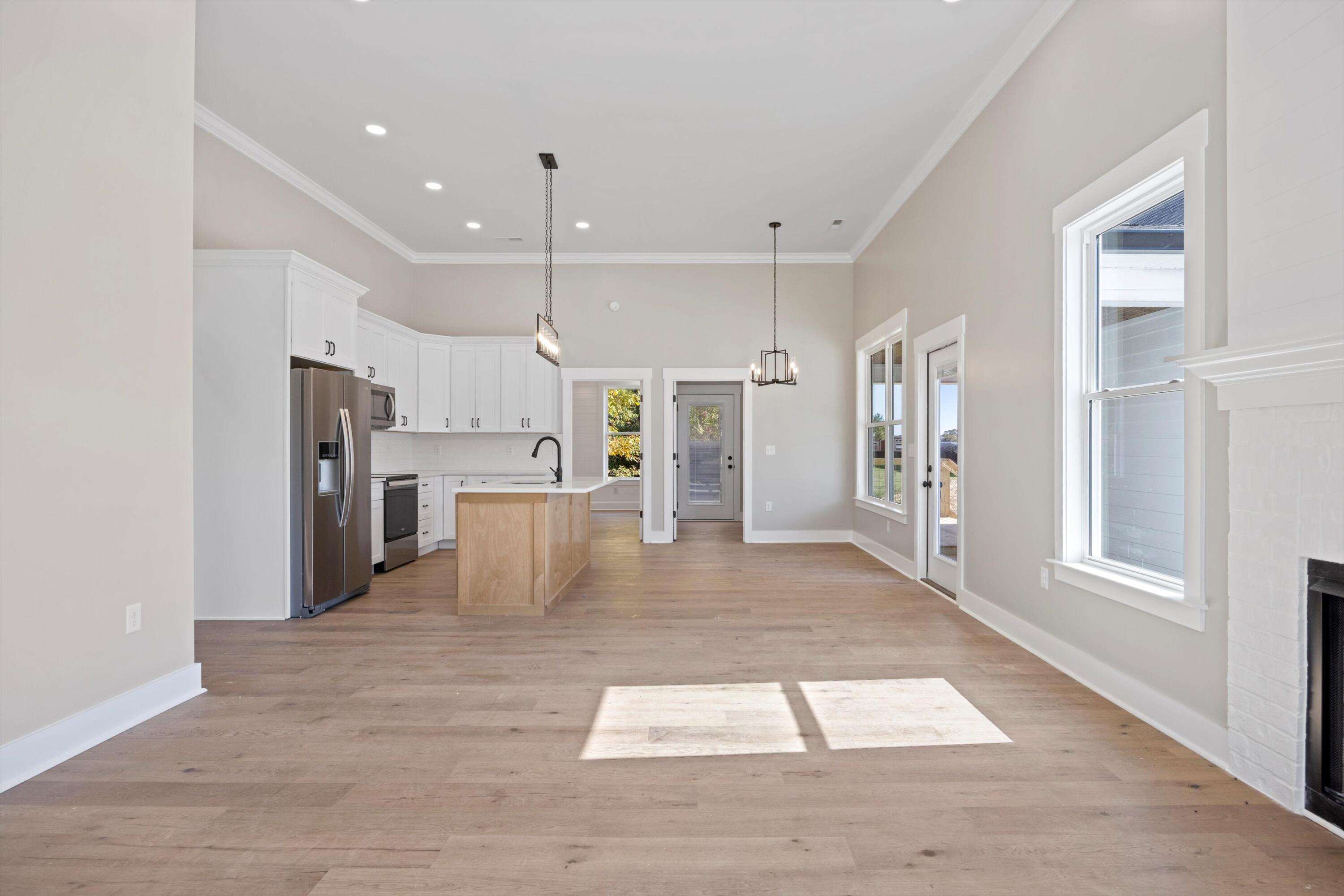 362 Sentry Oaks