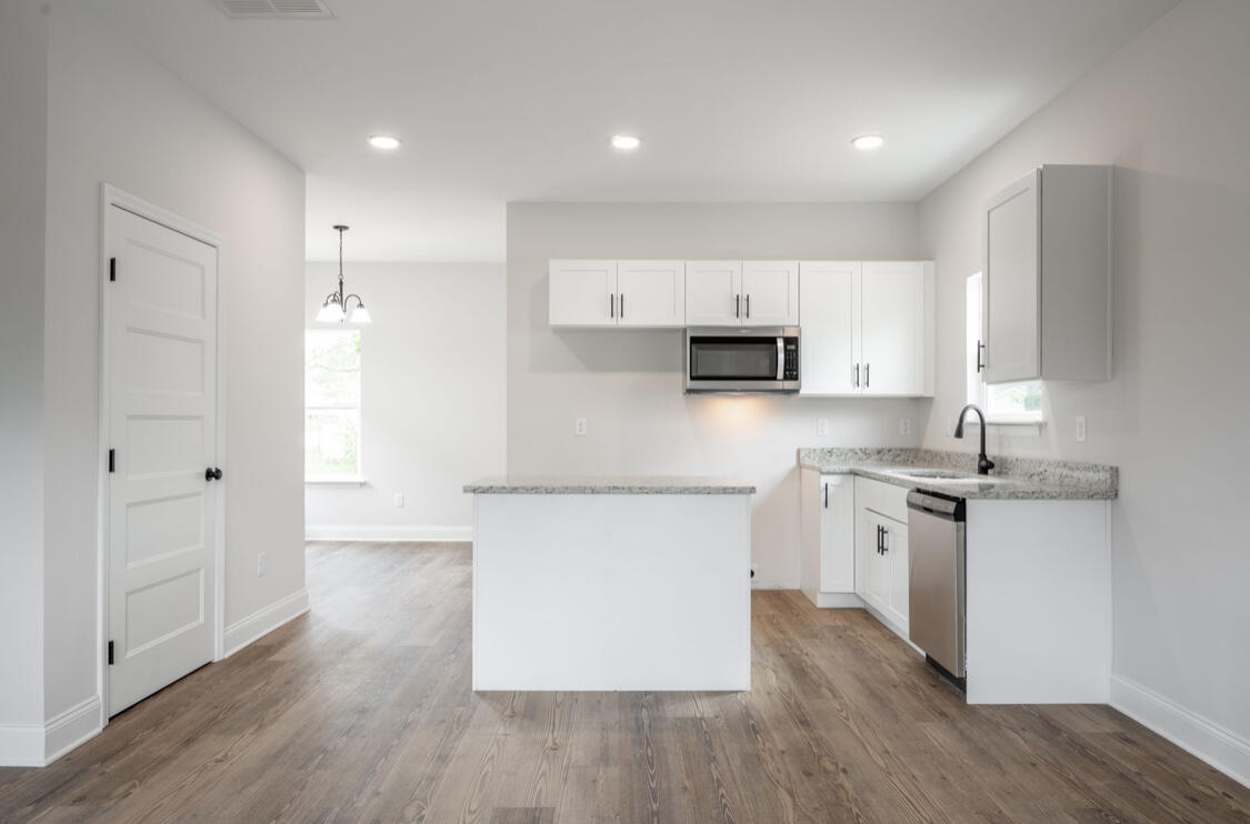 1618 E 49th Street