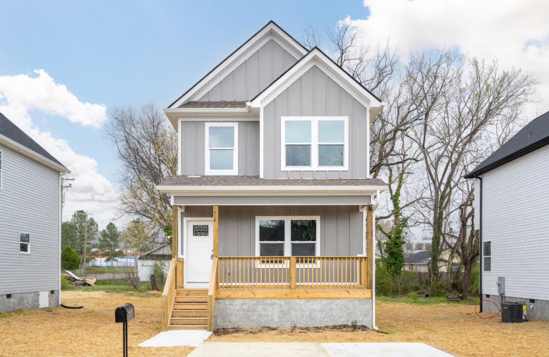 1618 E 49th Street