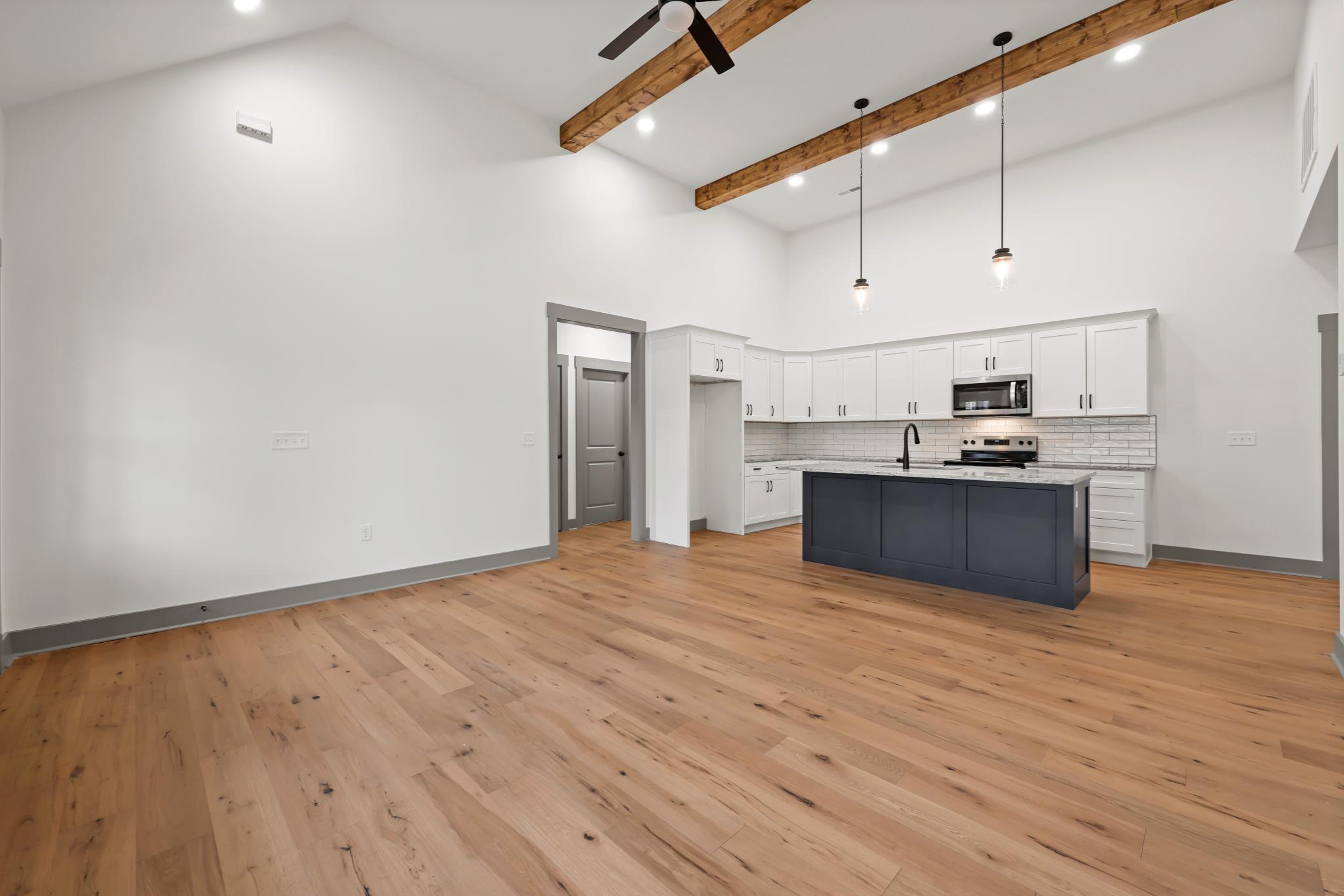253 Sentry Oaks