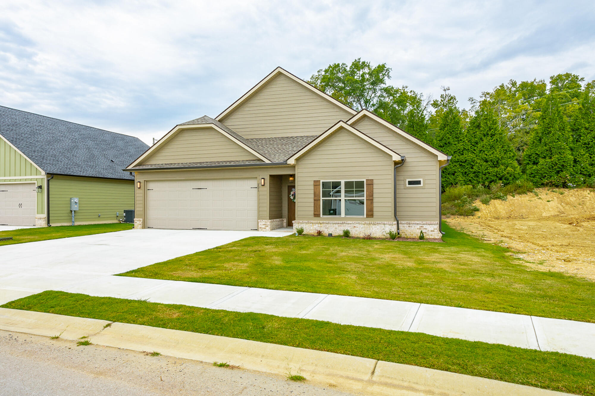 221 Willow Grove Court
