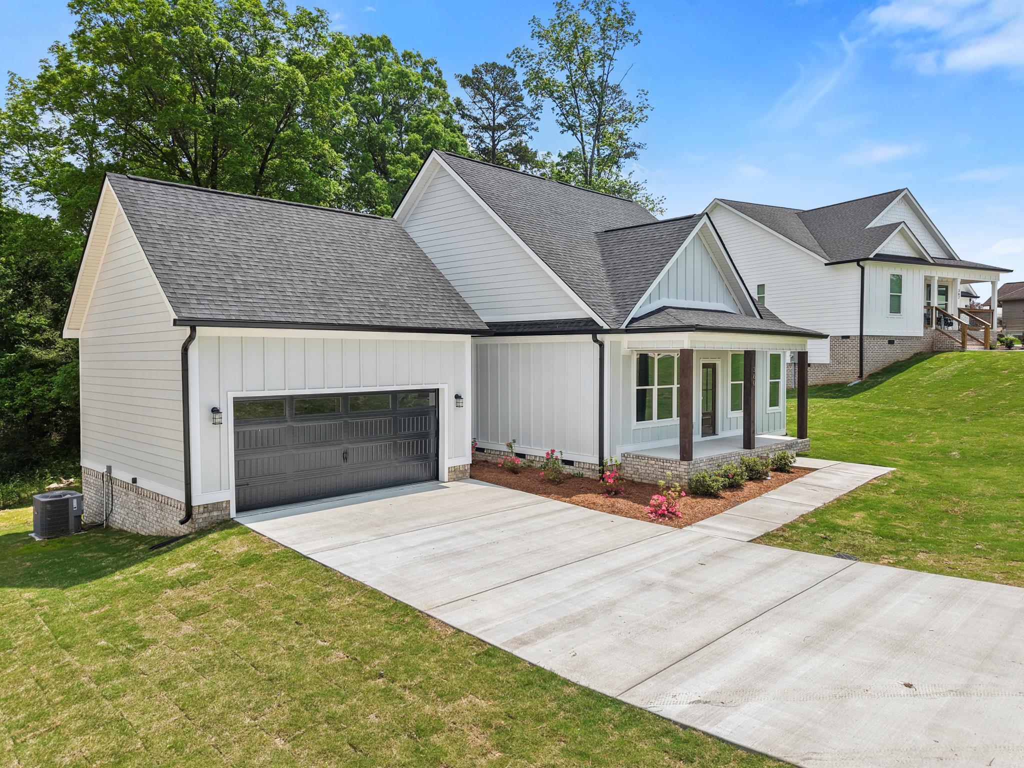 360 Sentry Oaks