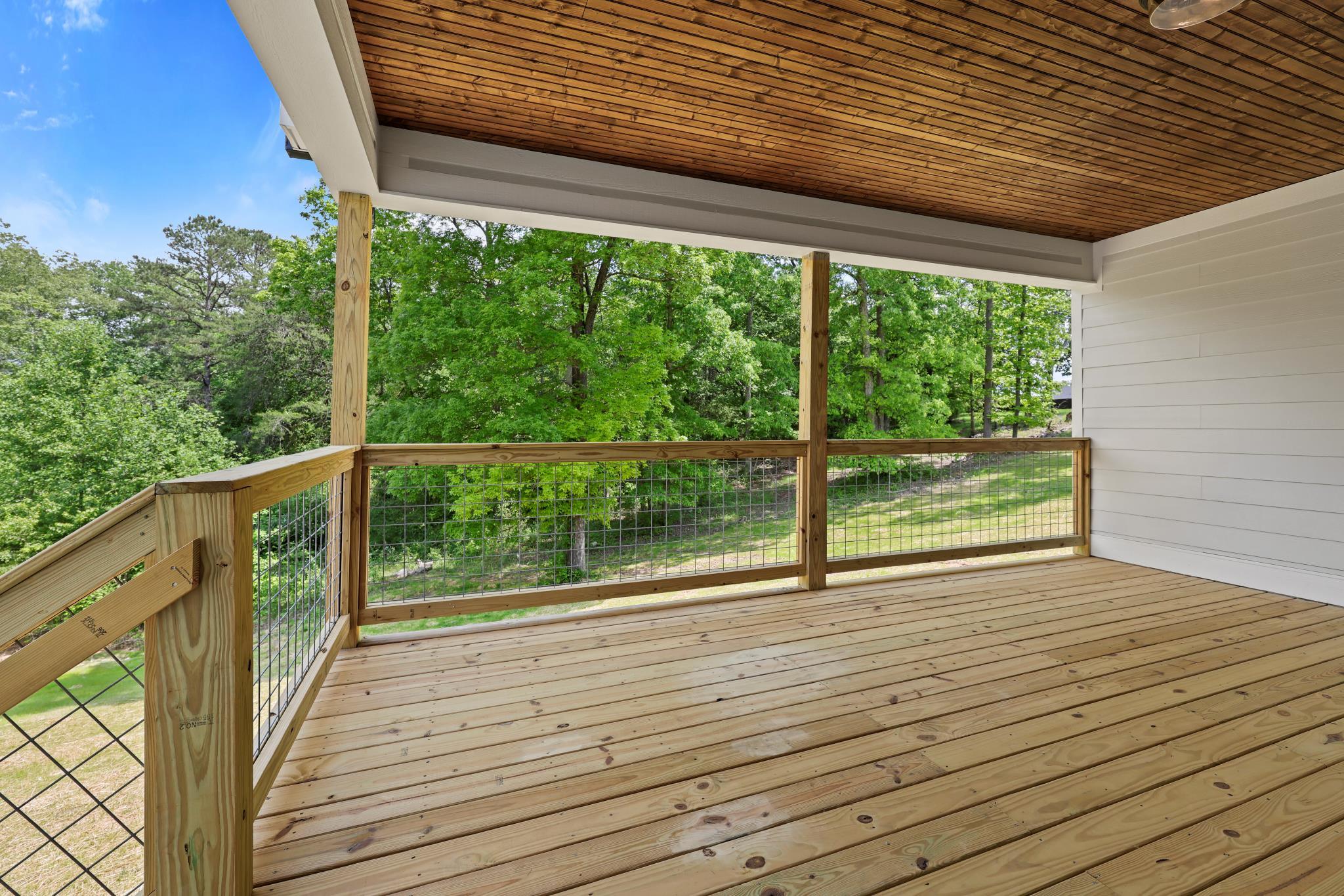 360 Sentry Oaks