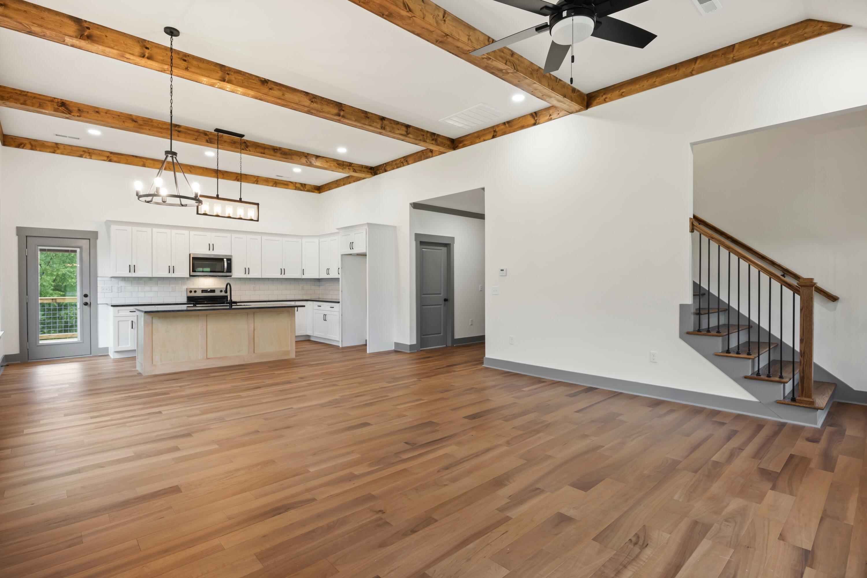 378 Sentry Oaks
