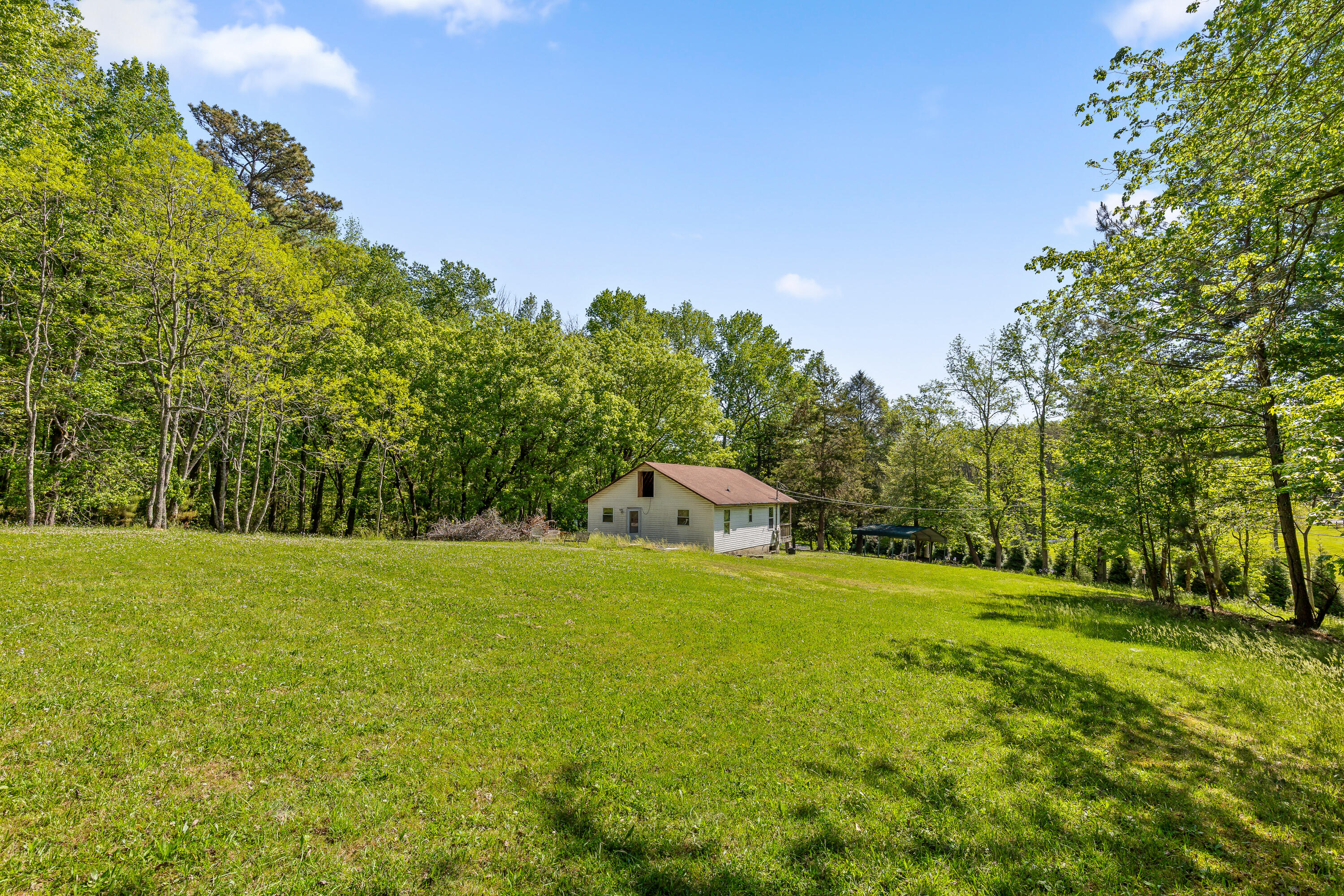 1013 Hotwater Road