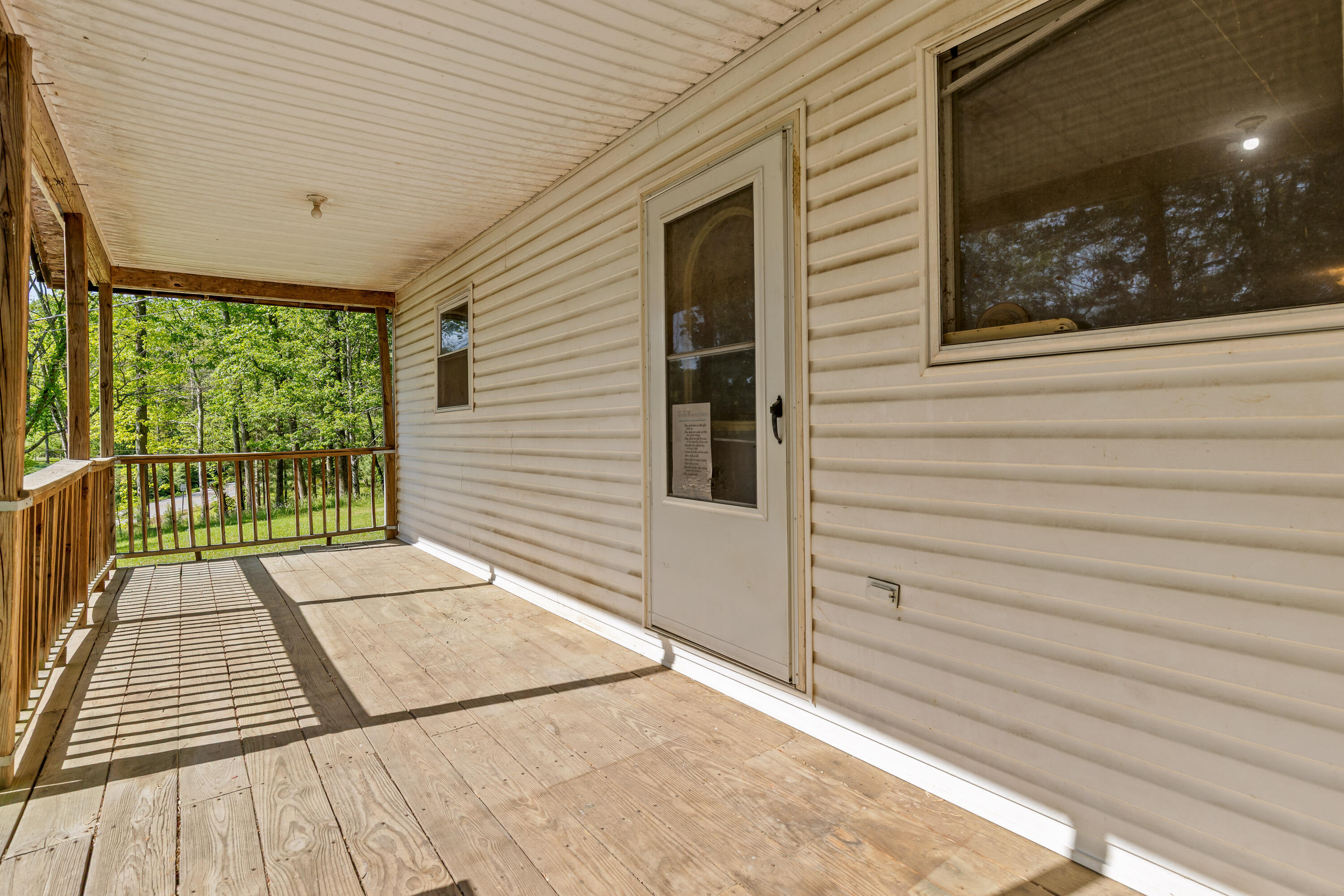 1013 Hotwater Road