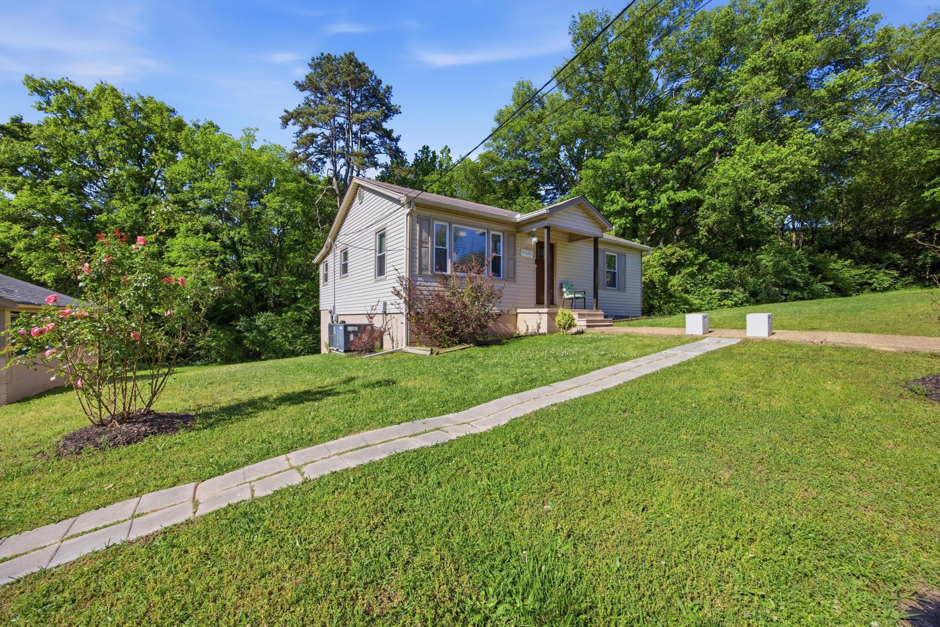 4420 Short Street