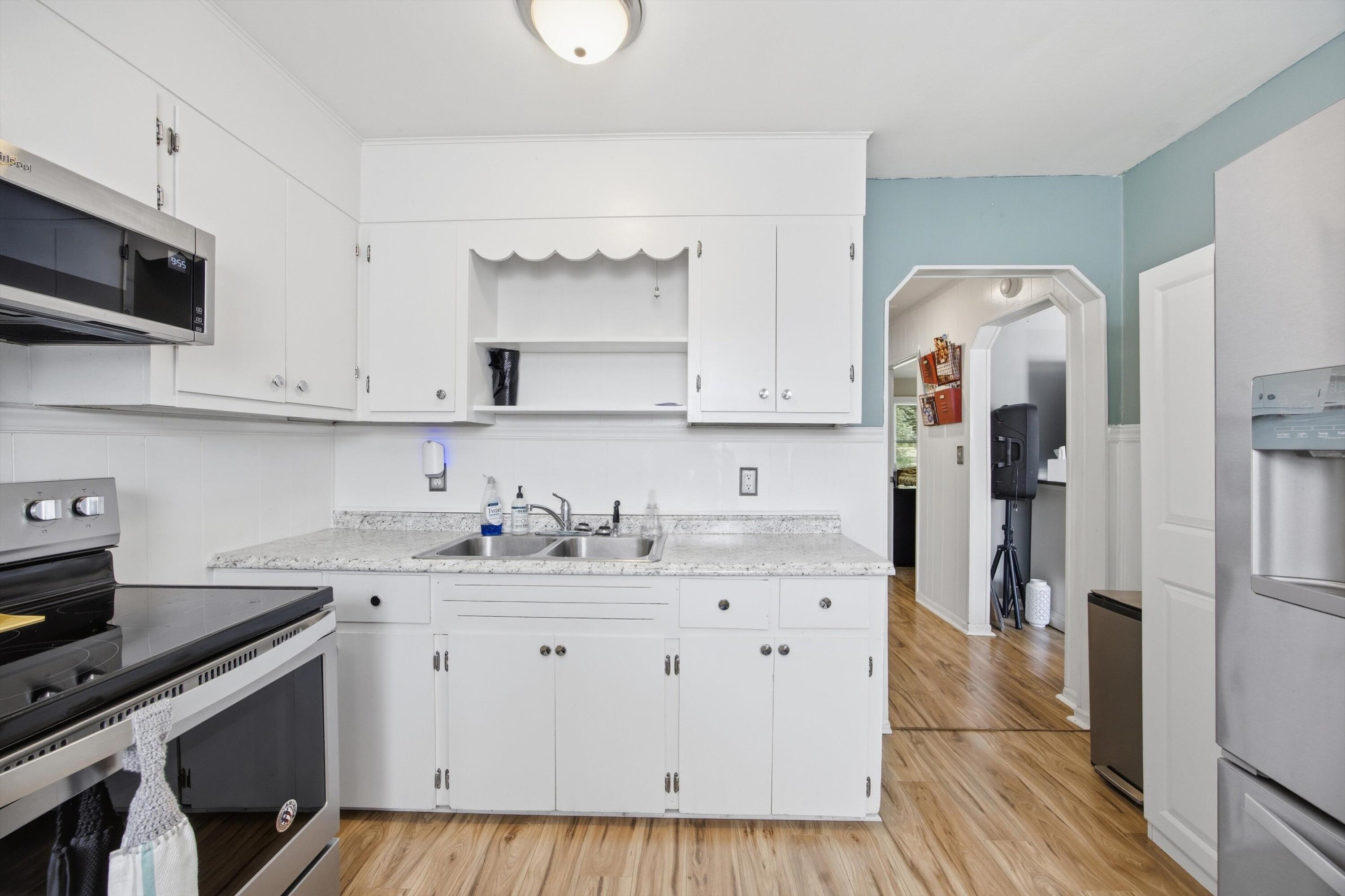 4420 Short Street