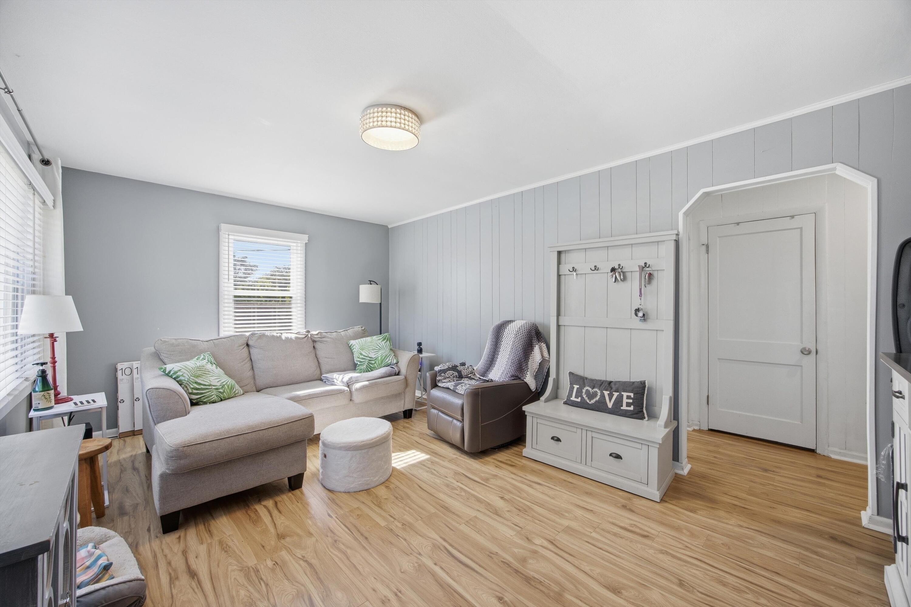 4420 Short Street