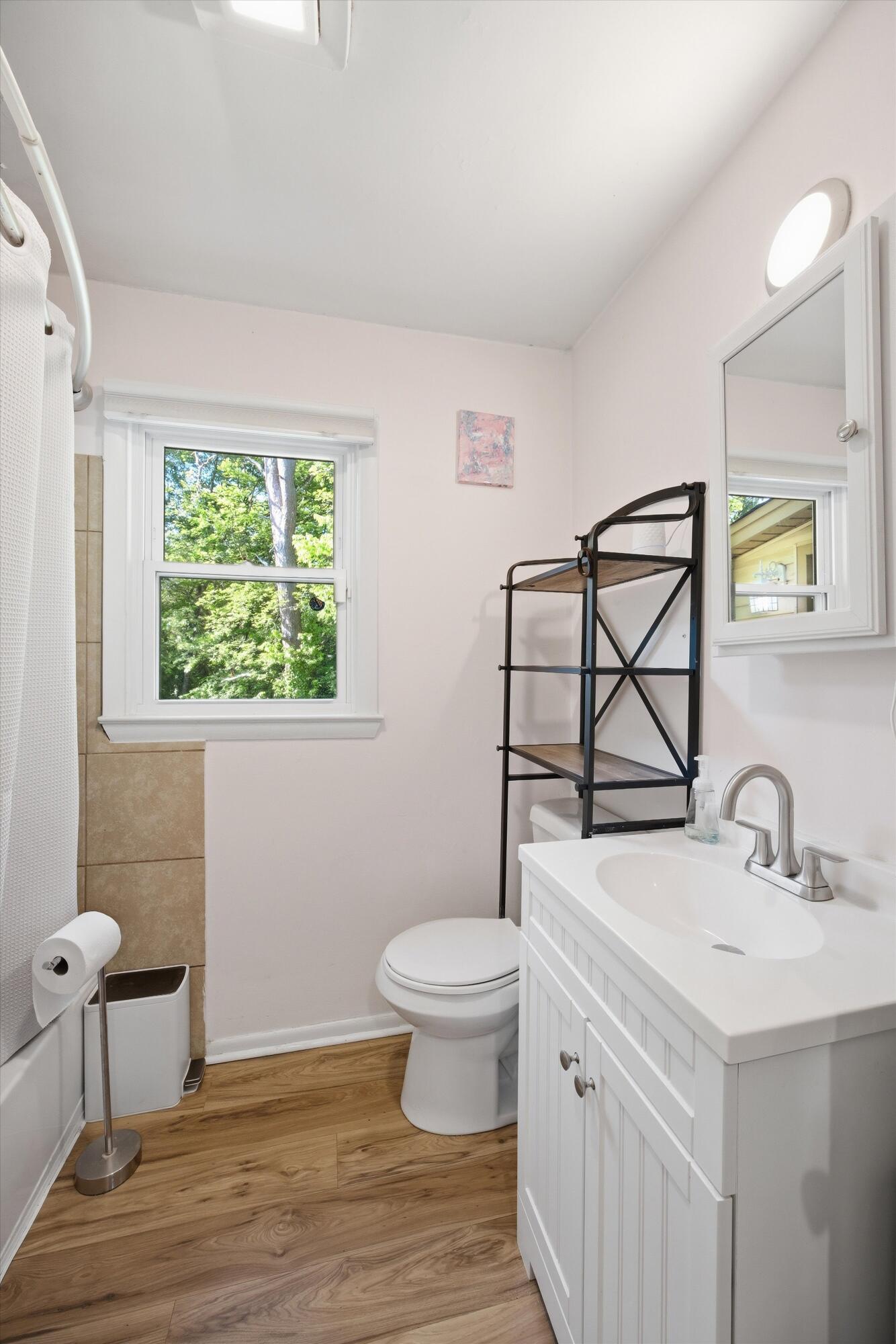 4420 Short Street