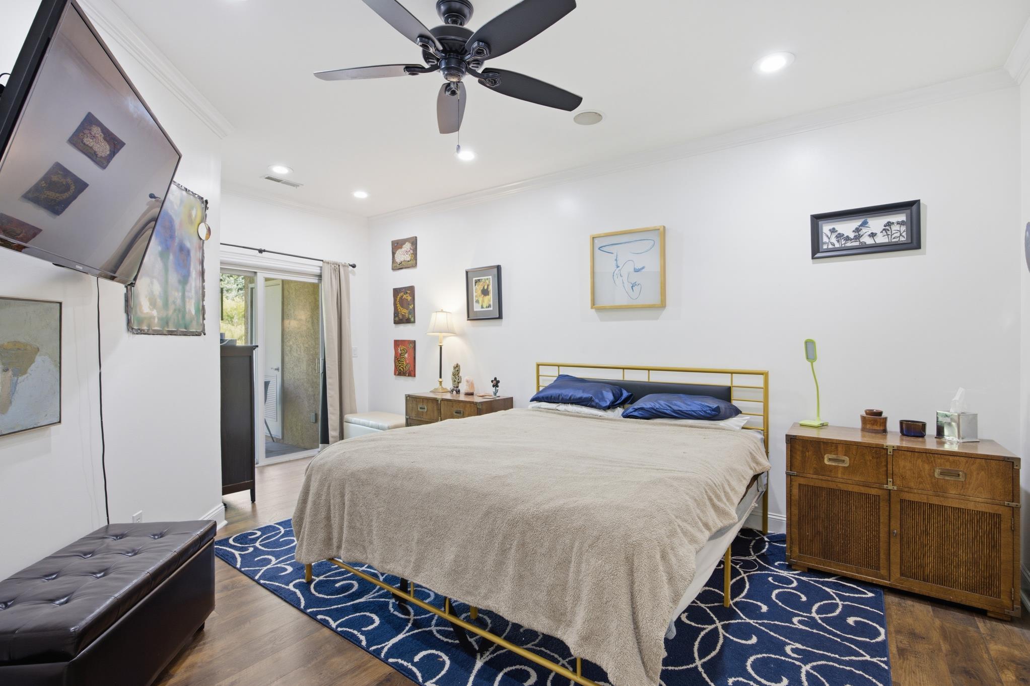 309 Renaissance Court