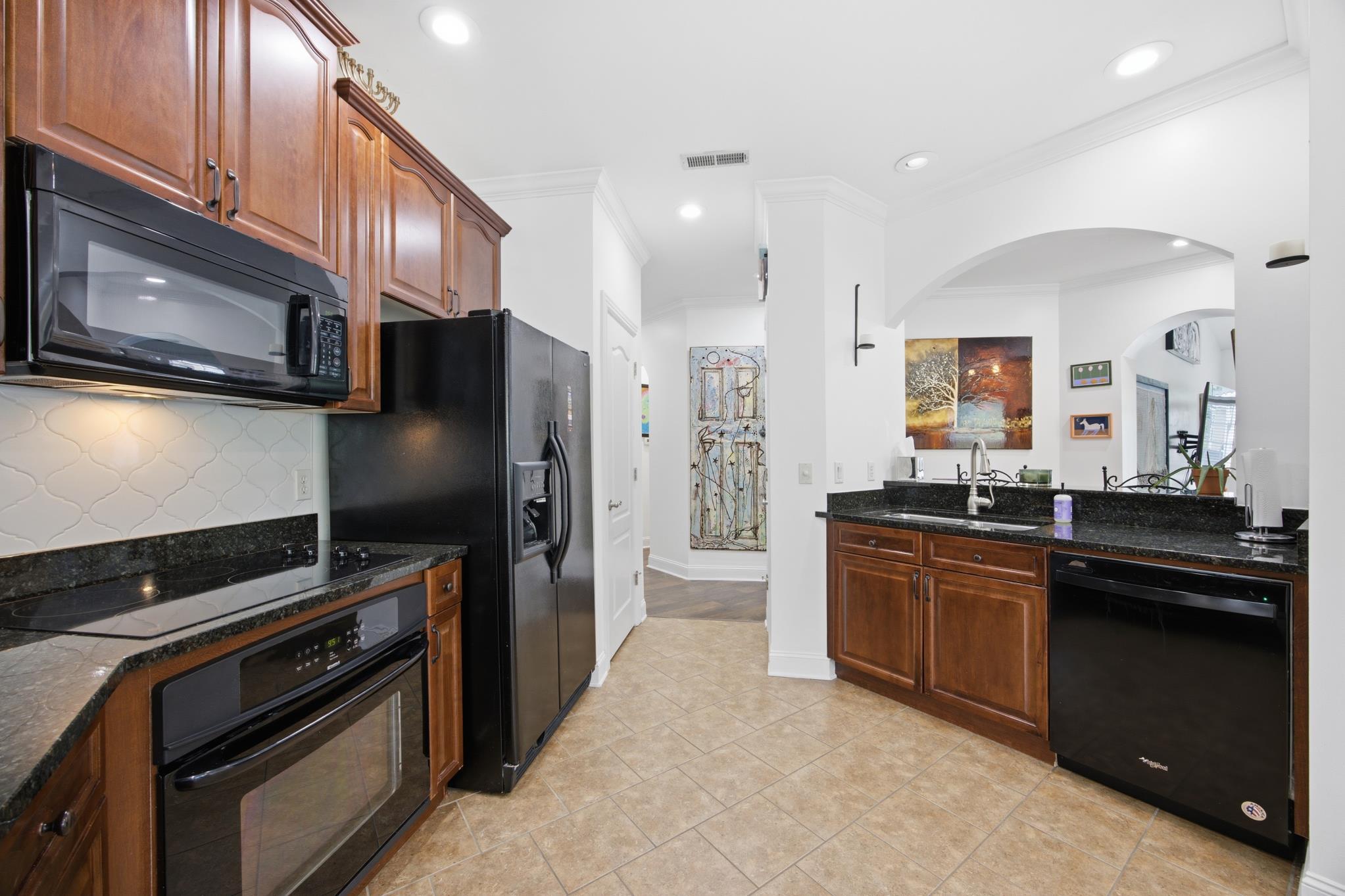309 Renaissance Court