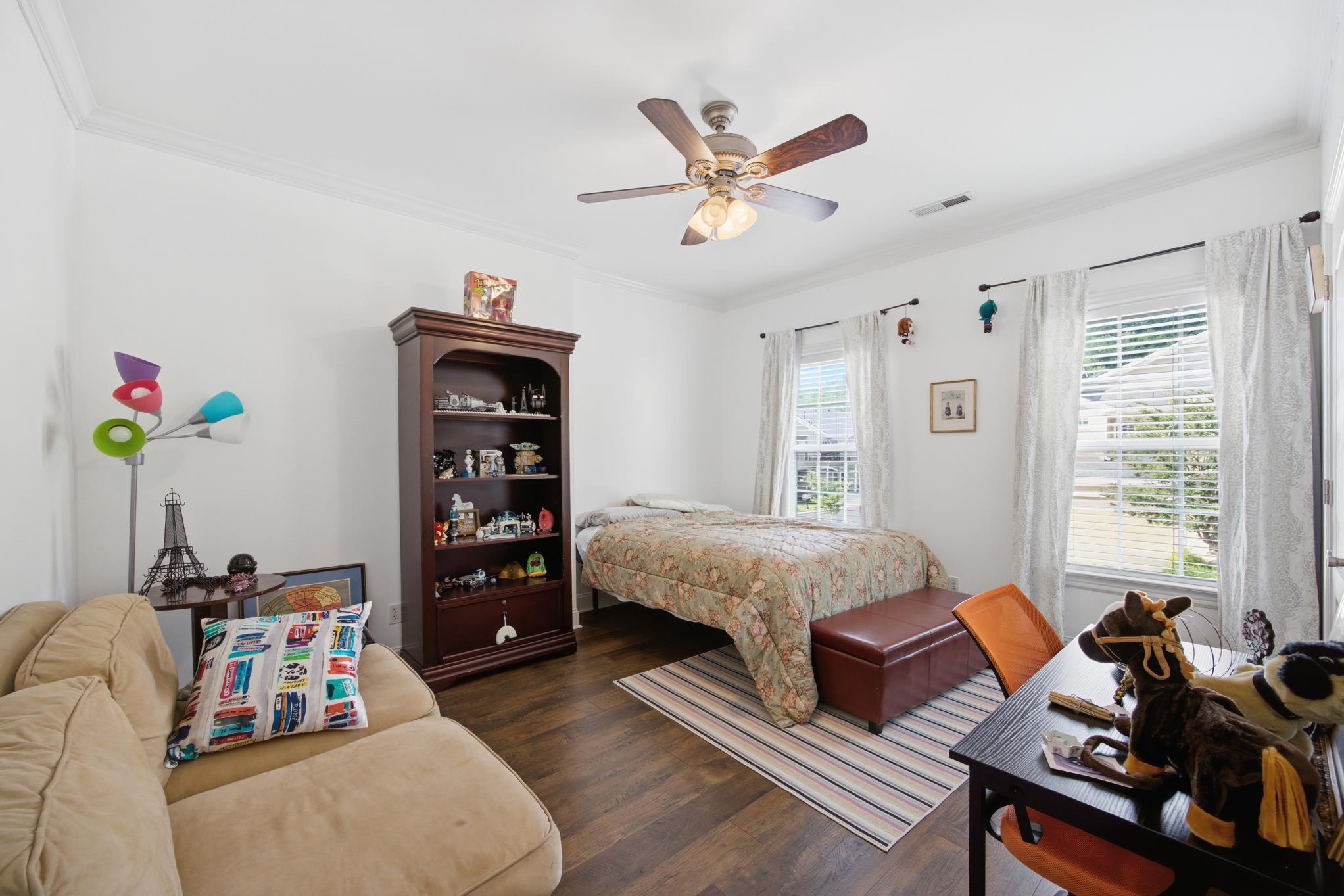 309 Renaissance Court