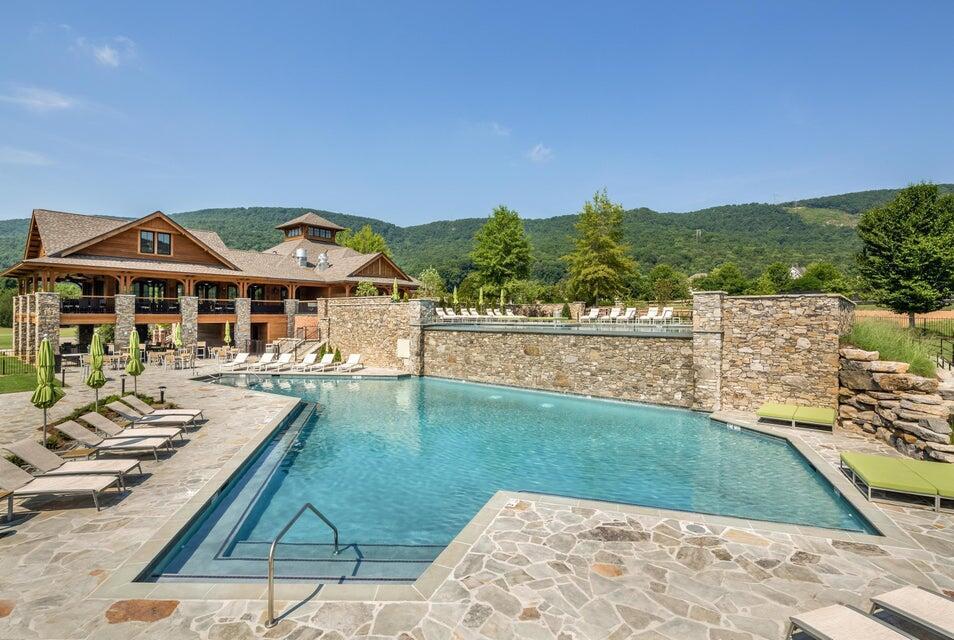 309 Renaissance Court