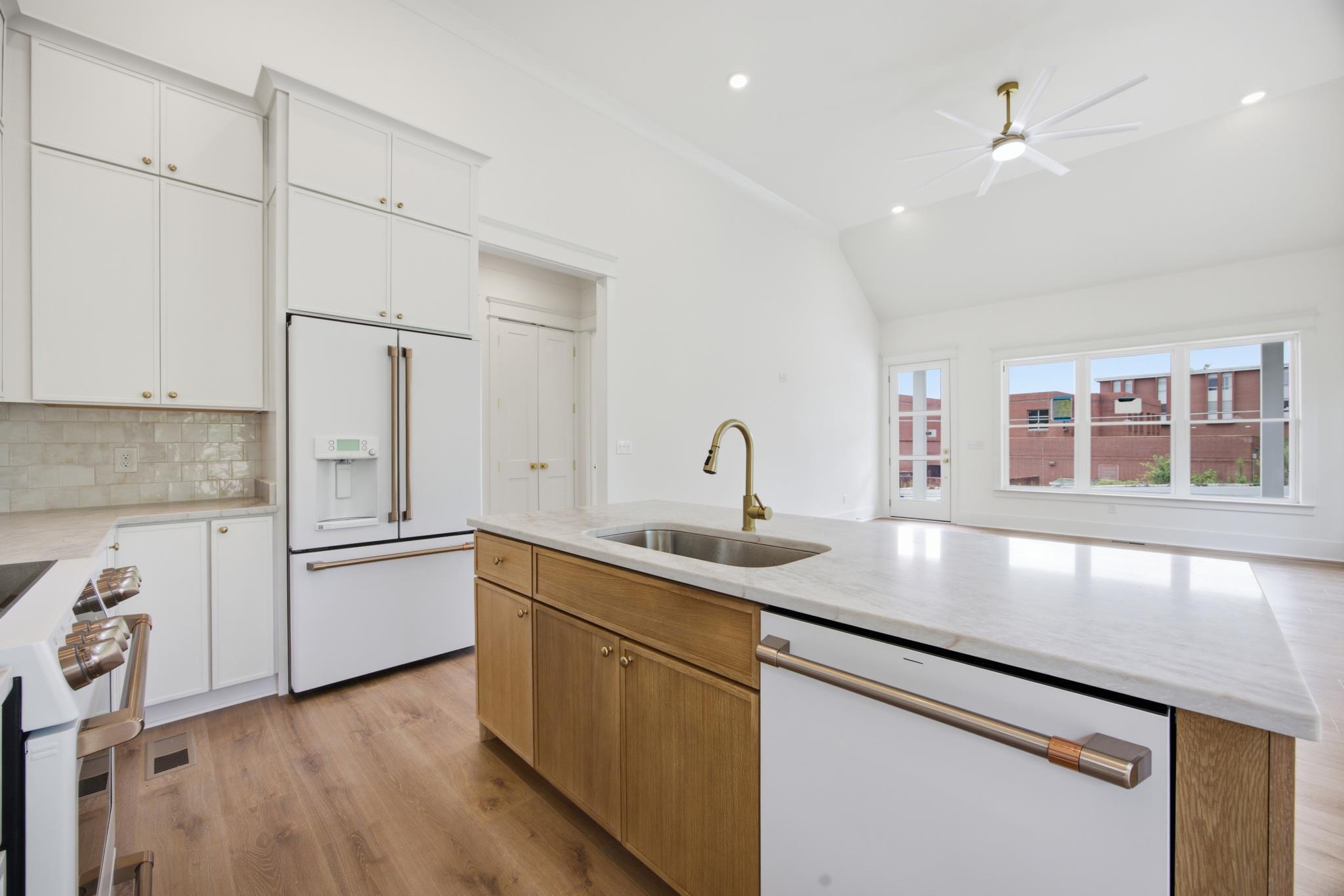 358 Thomas Road