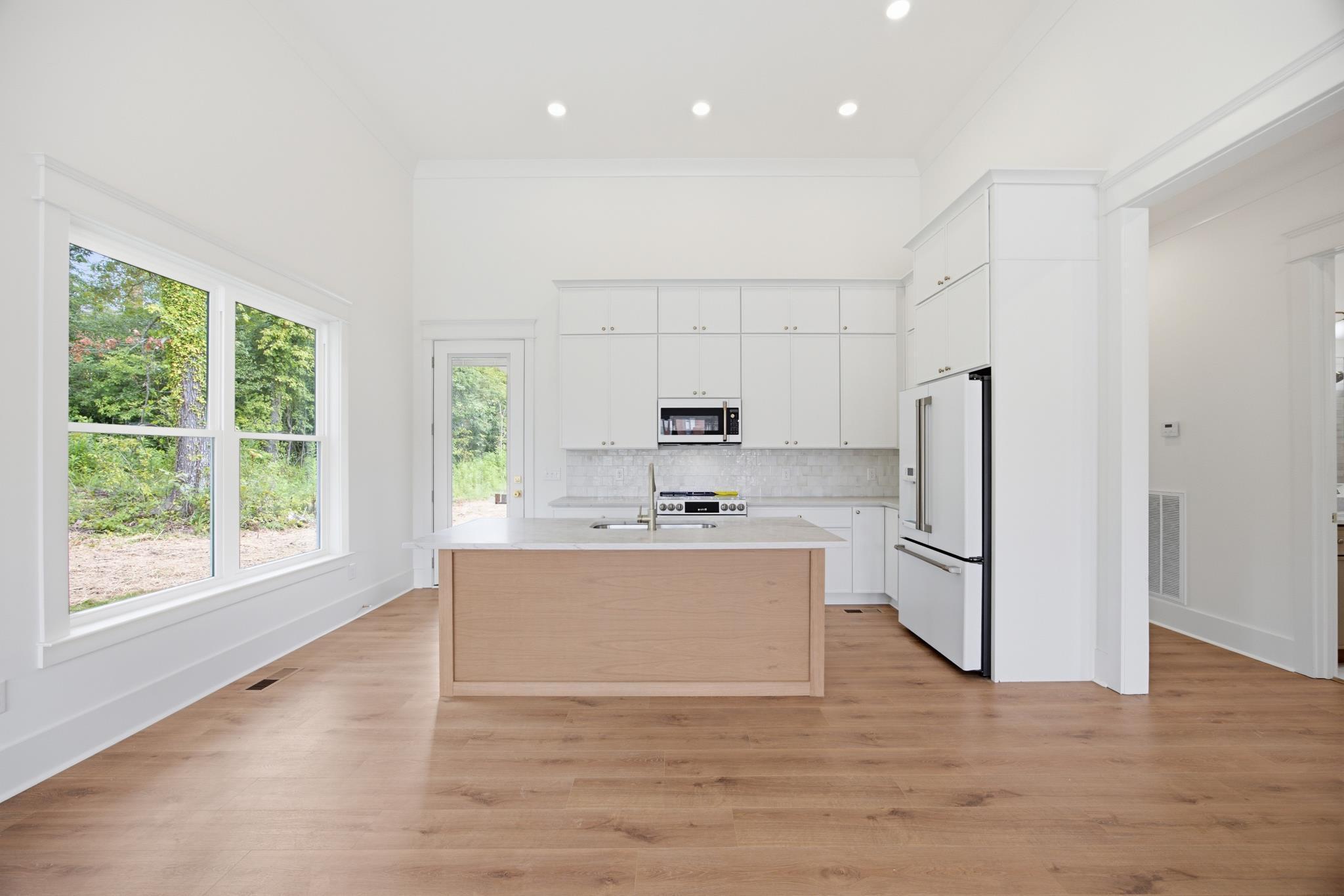 358 Thomas Road