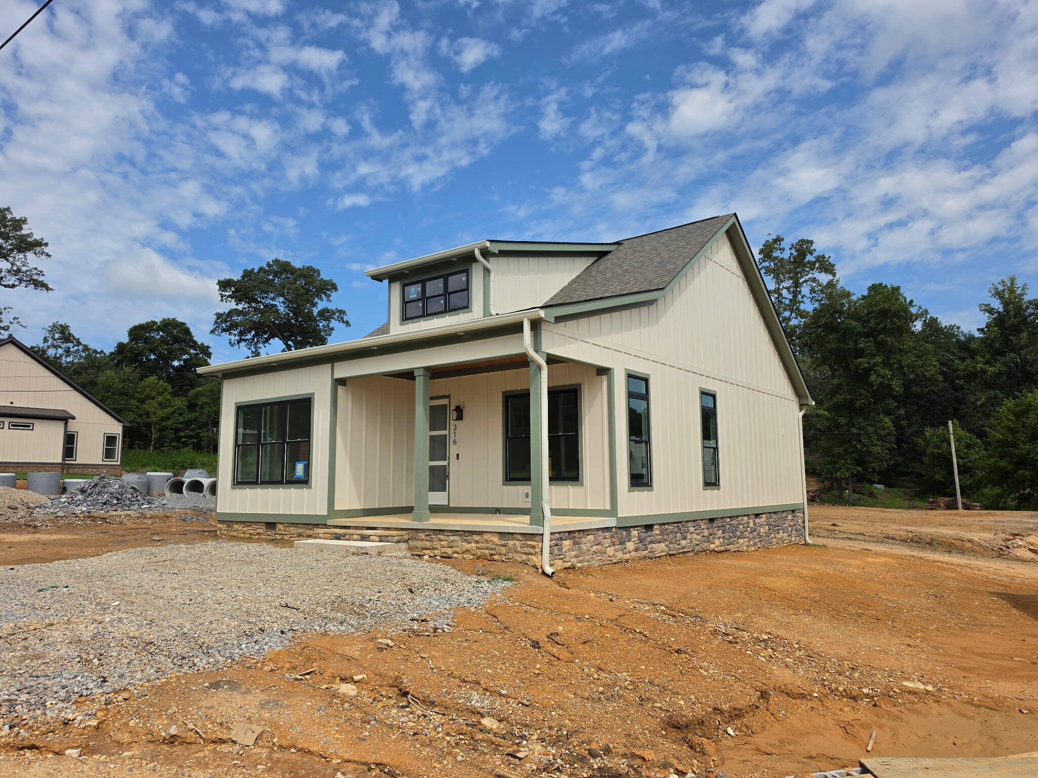 316 Thomas Road