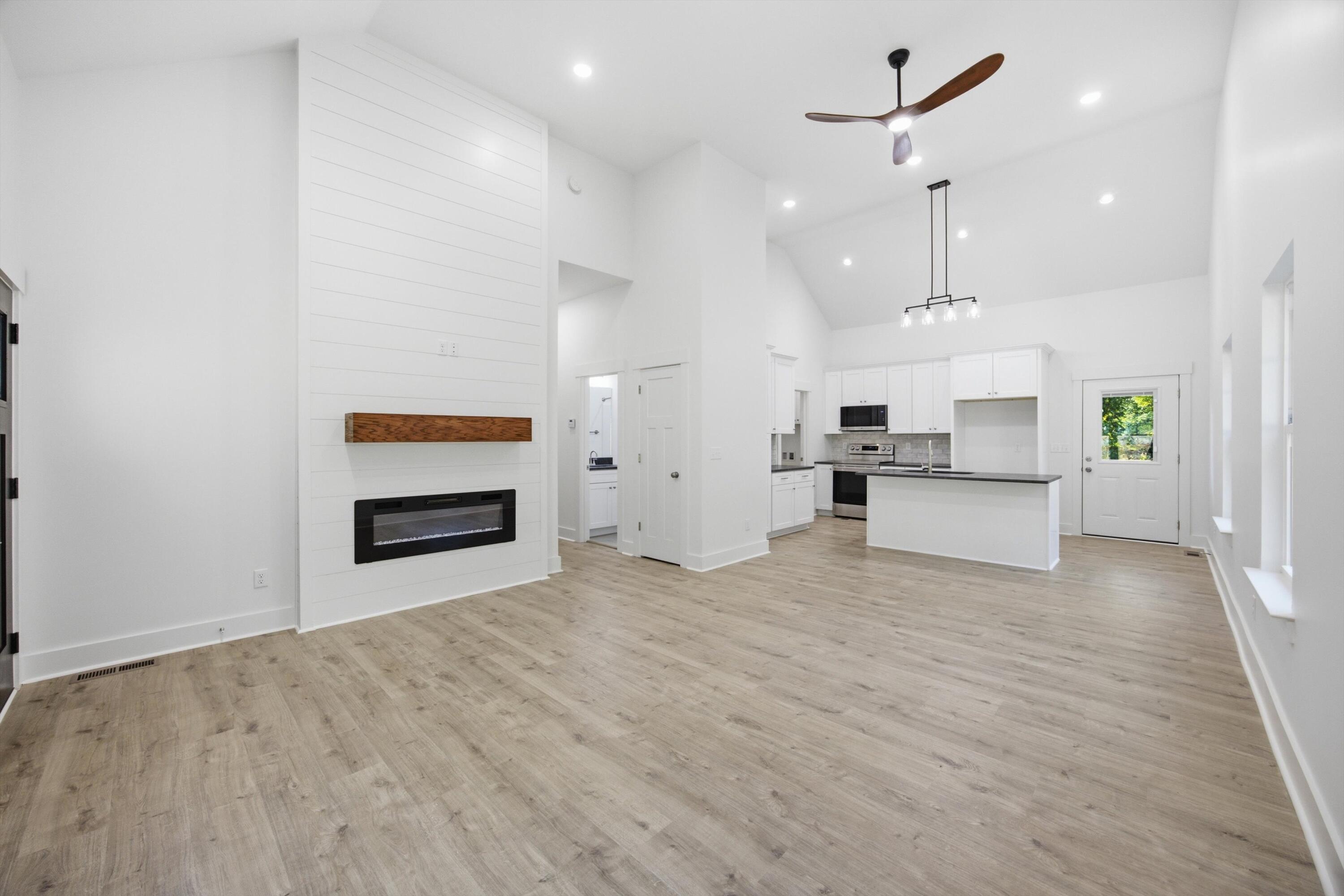 440 Hotwater Road