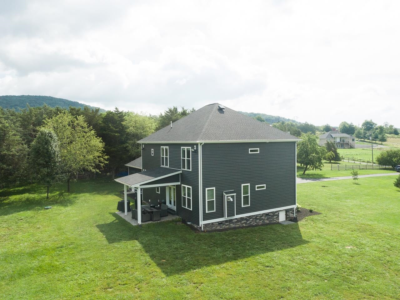 1786 FADLEY RD