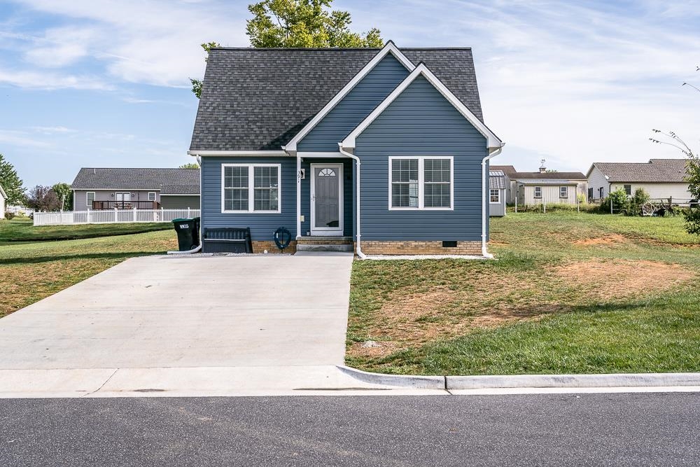 391 SUNSET SPRINGS CT