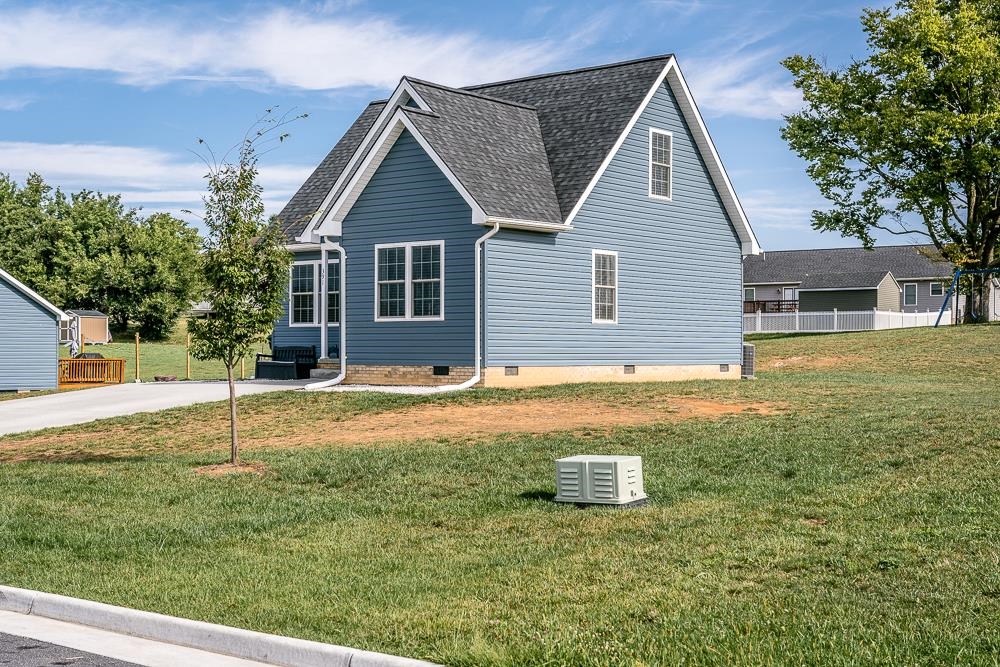 391 SUNSET SPRINGS CT