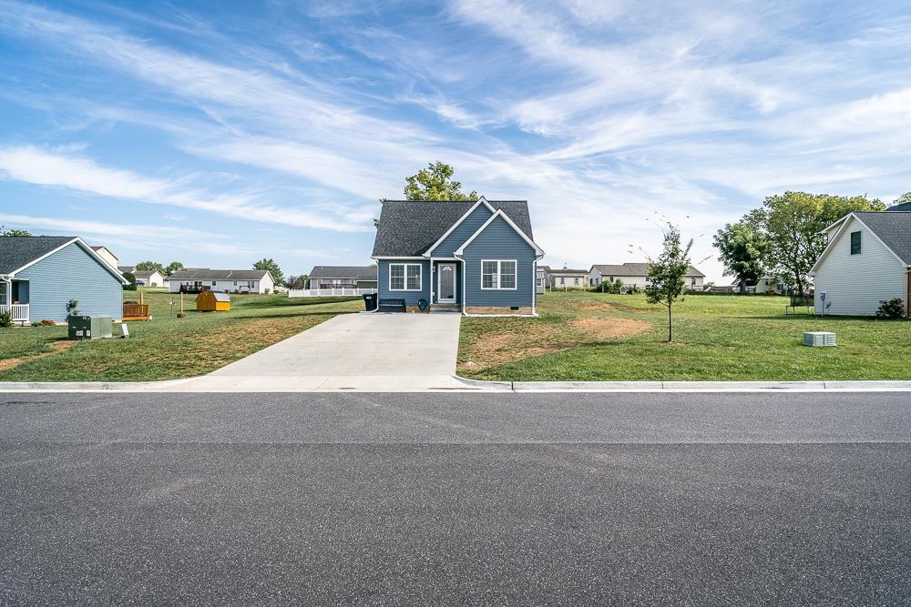 391 SUNSET SPRINGS CT