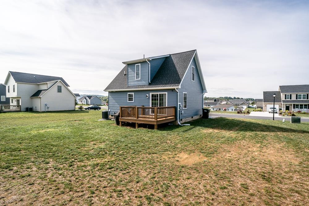 391 SUNSET SPRINGS CT