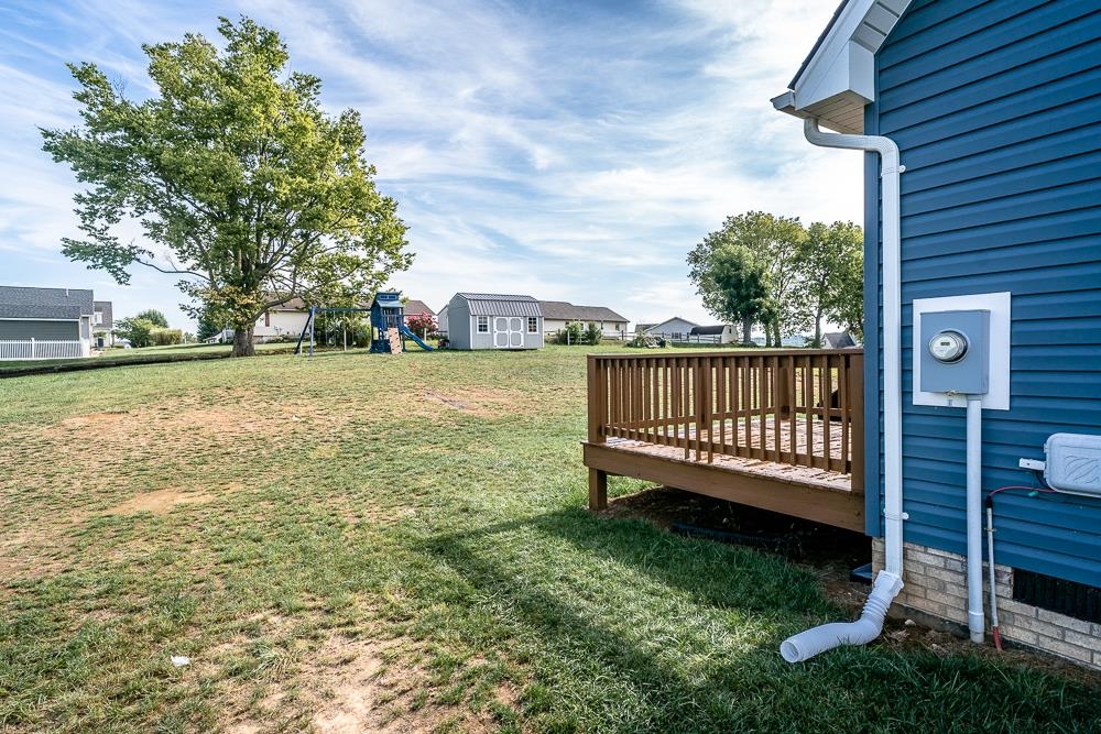 391 SUNSET SPRINGS CT