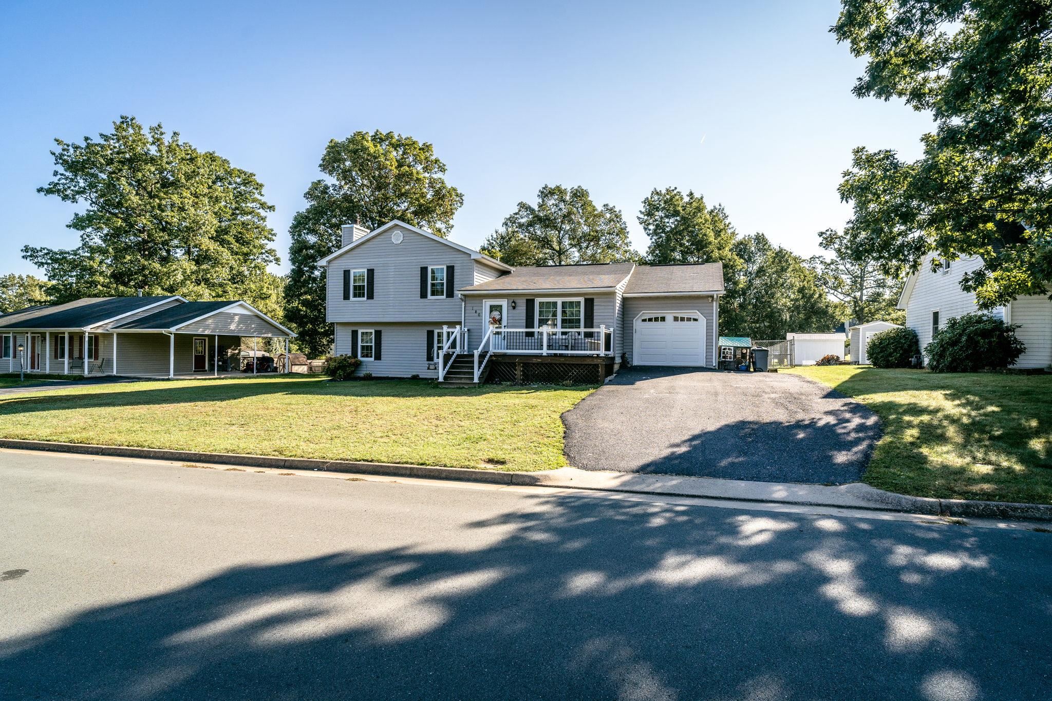146 TORRY LN