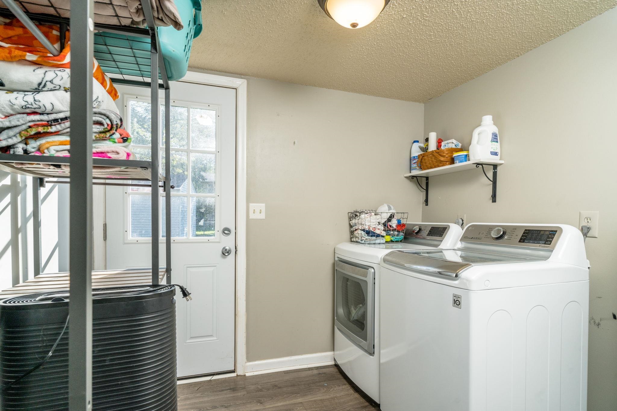 146 TORRY LN