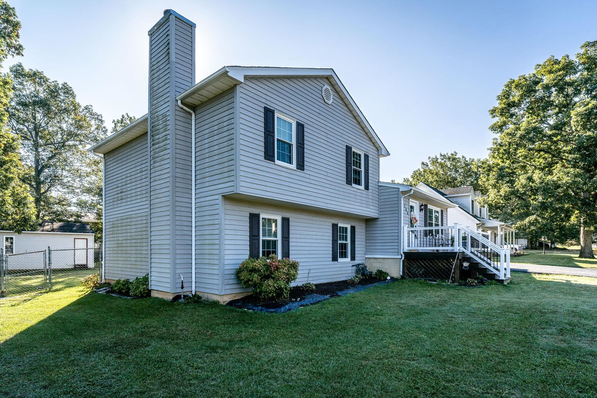 146 TORRY LN