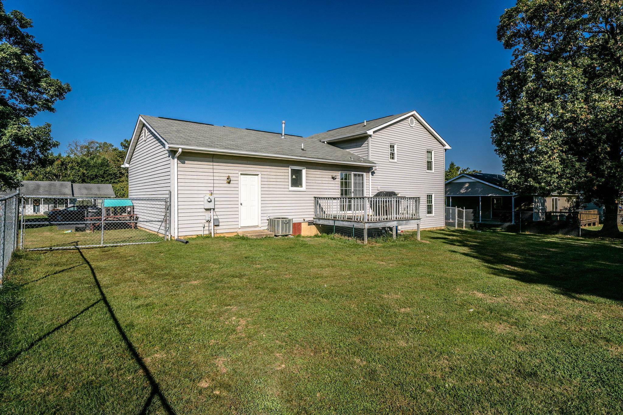 146 TORRY LN