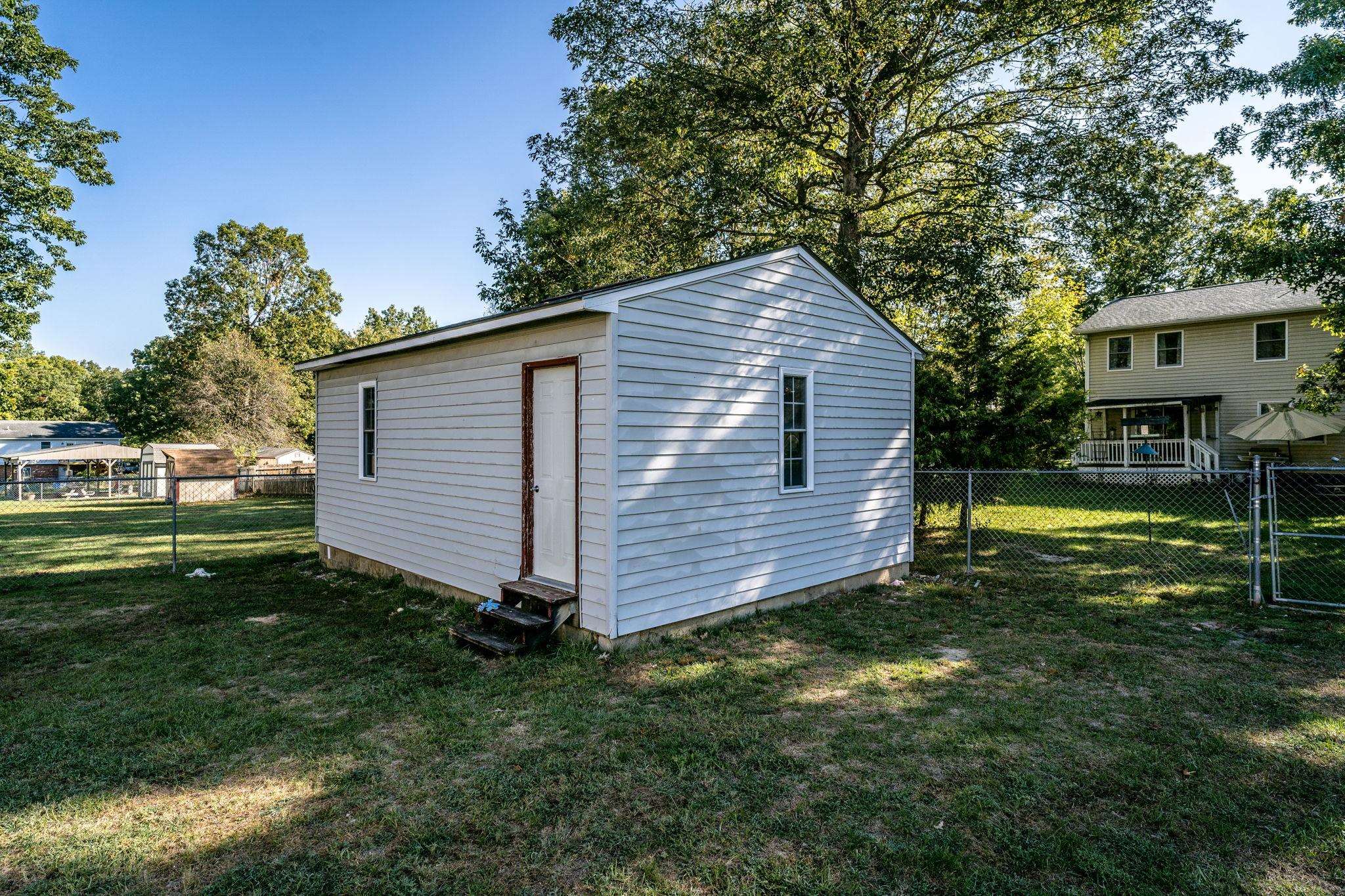 146 TORRY LN