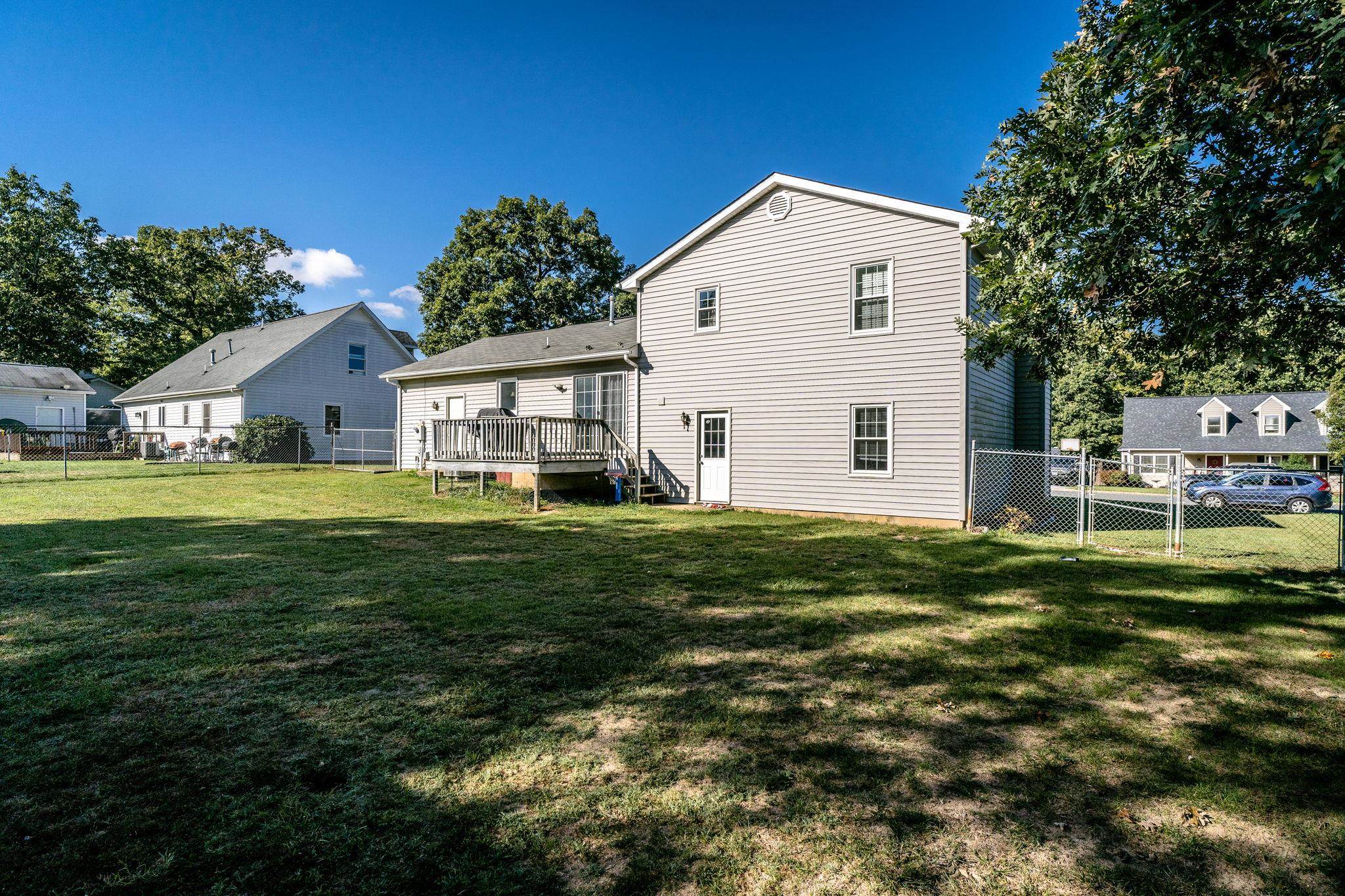 146 TORRY LN