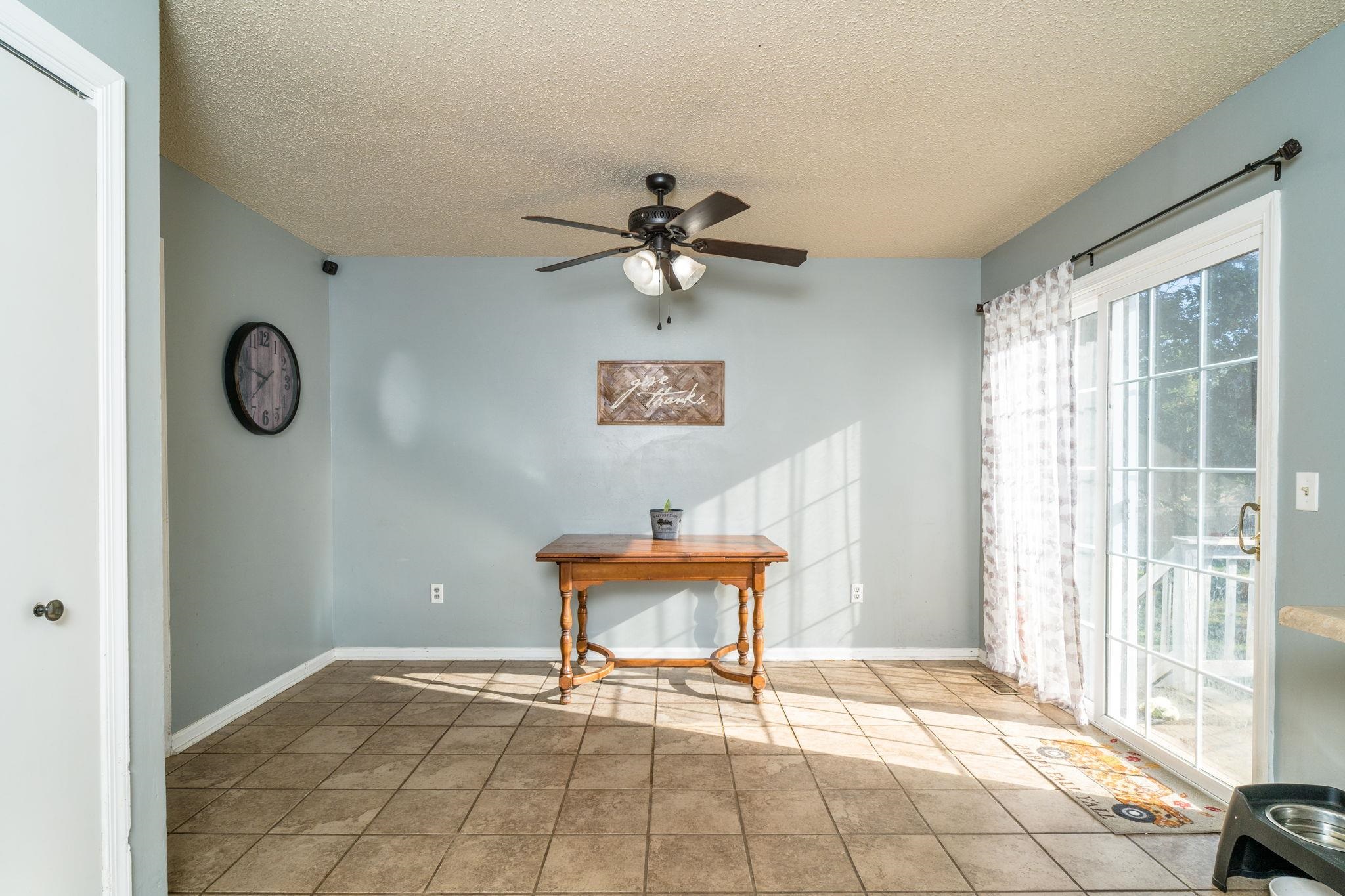 146 TORRY LN