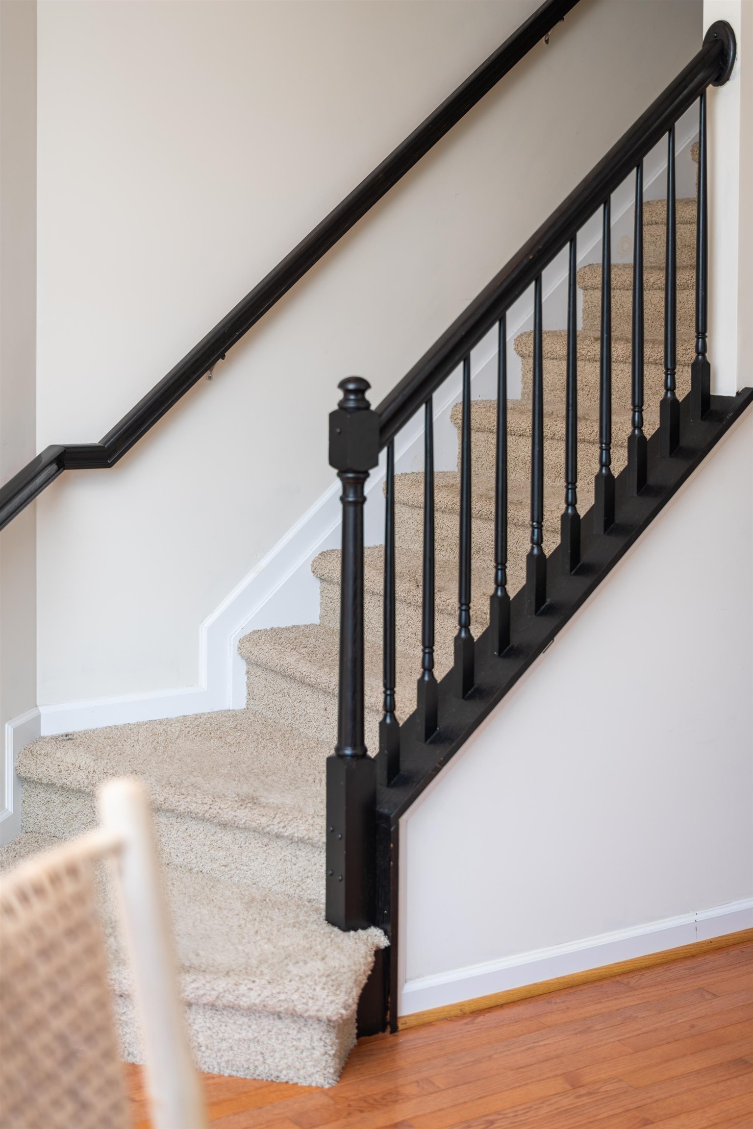 1425 FLOWING SPRING LN