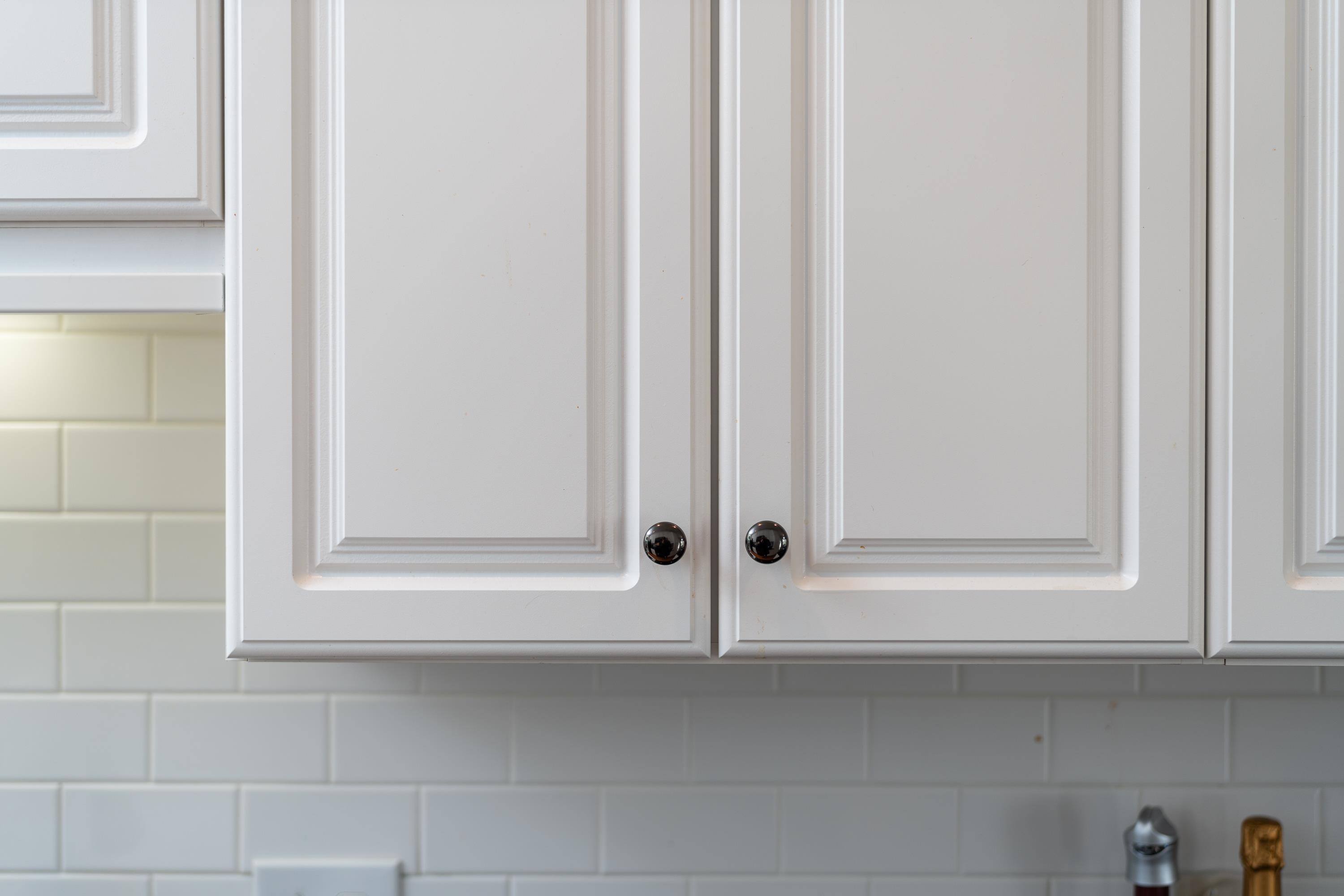 1425 FLOWING SPRING LN