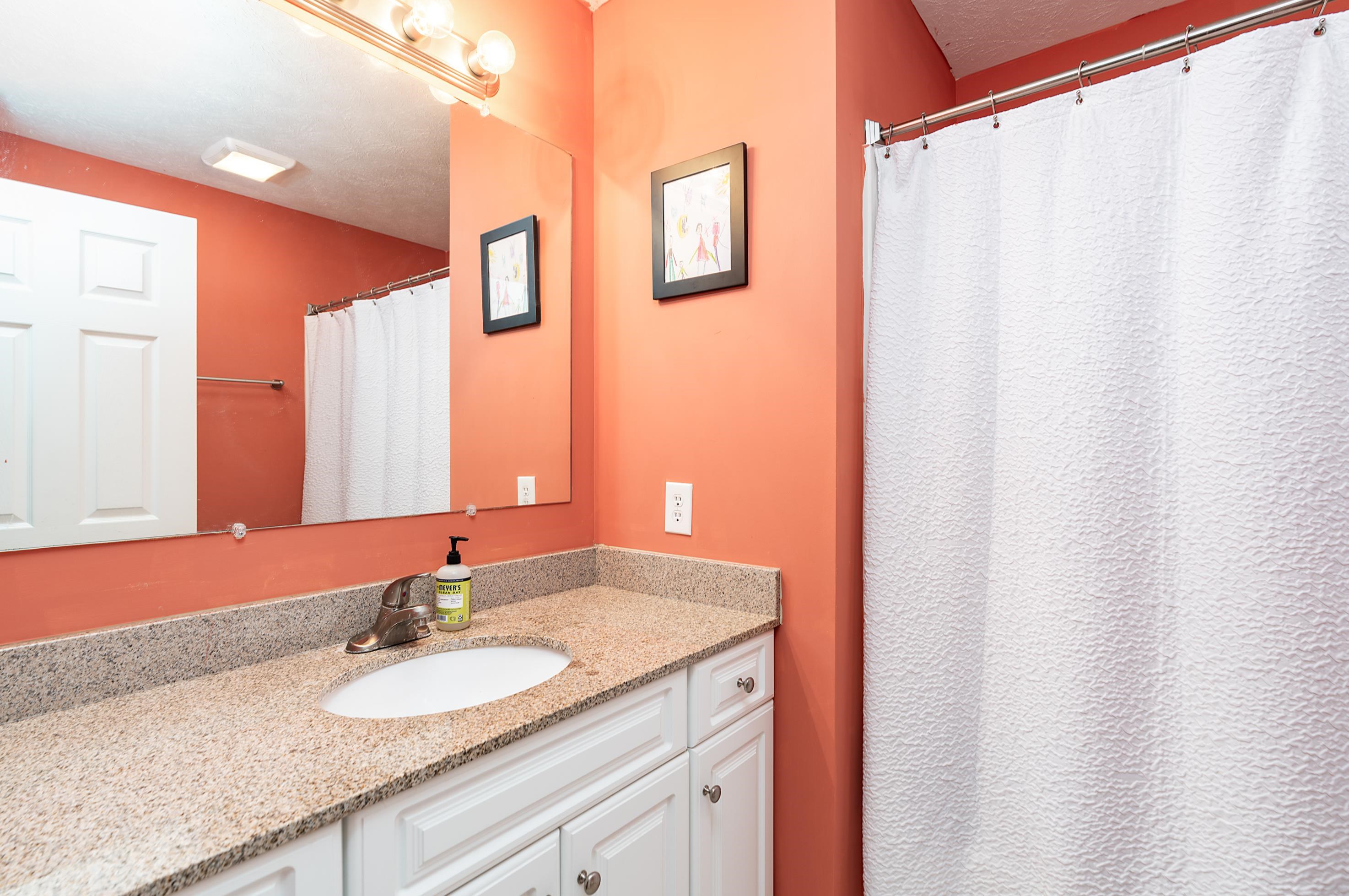 1425 FLOWING SPRING LN