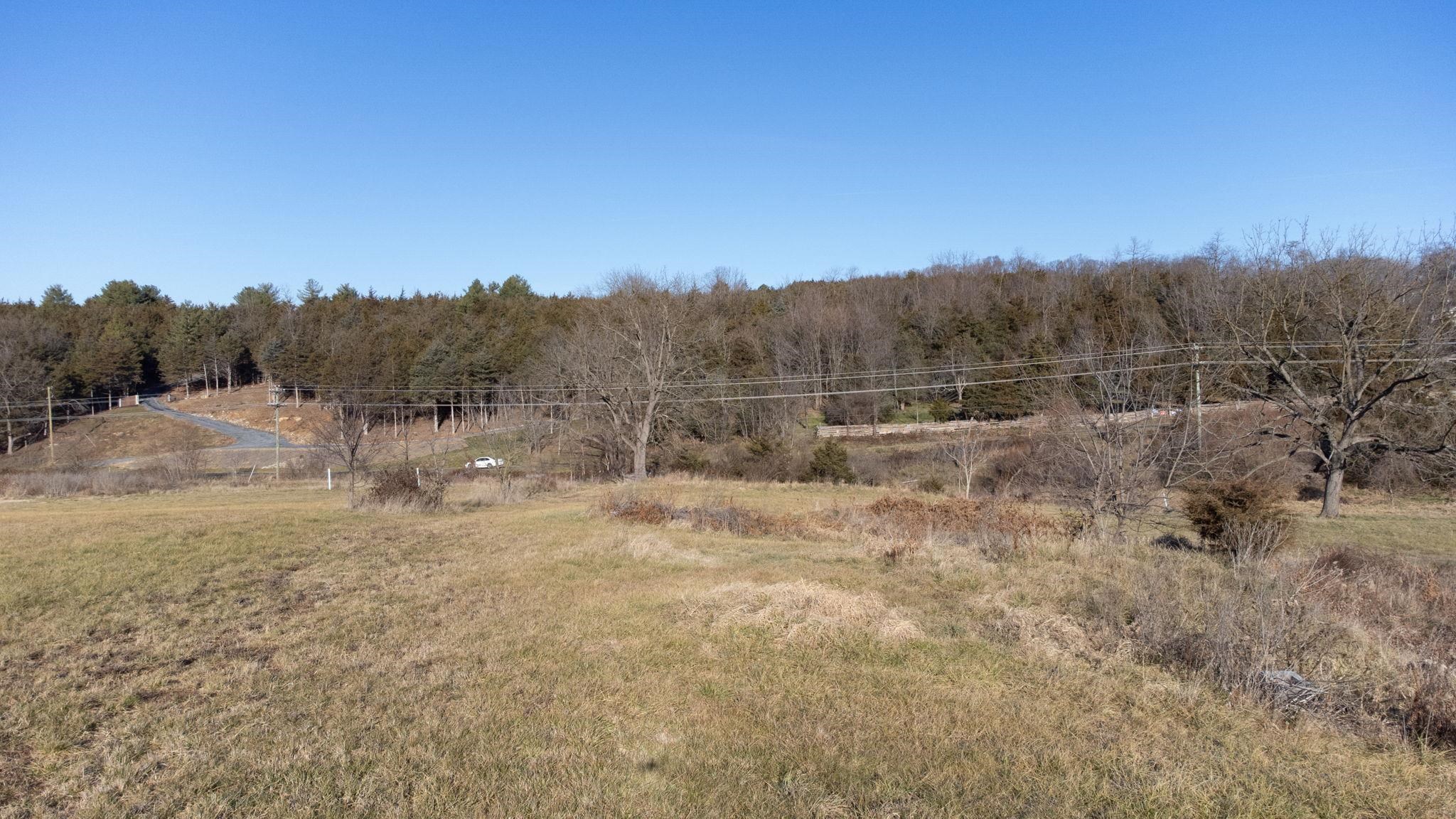 3010 WOODBERRY CIR