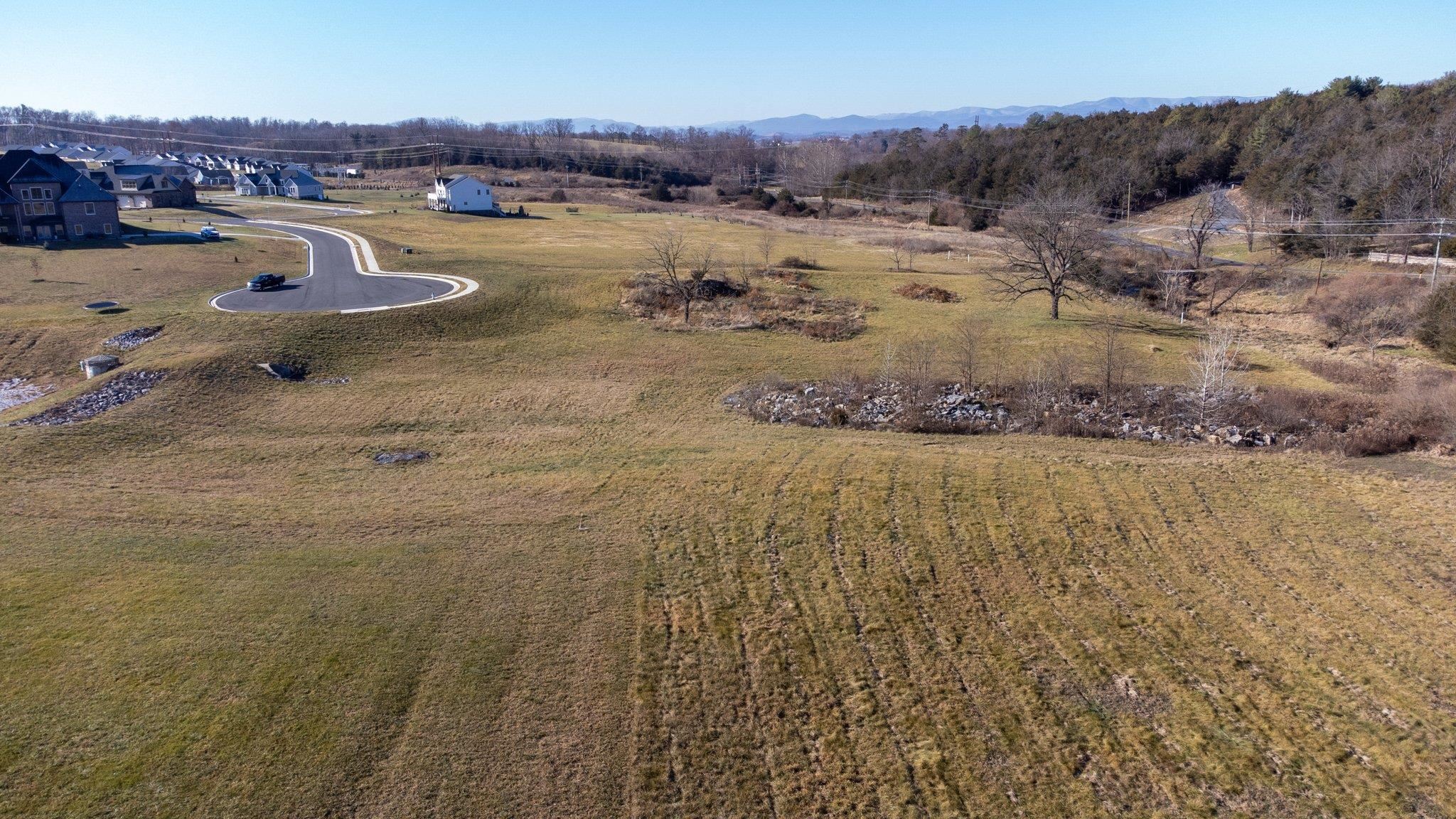 3010 WOODBERRY CIR