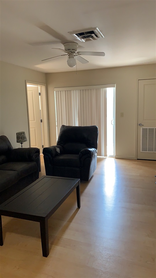 520 DAVIS MILL DR Unit: 301