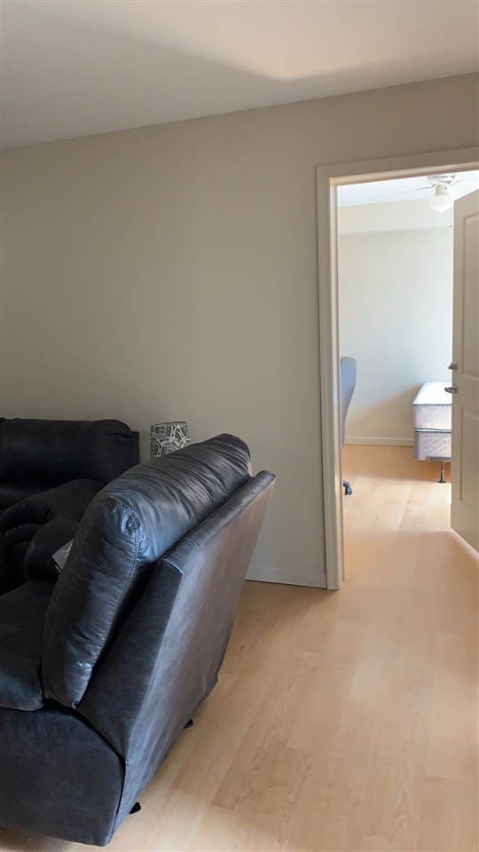 520 DAVIS MILL DR Unit: 301