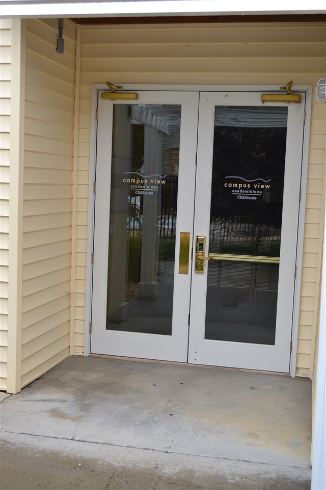 520 DAVIS MILL DR Unit: 301