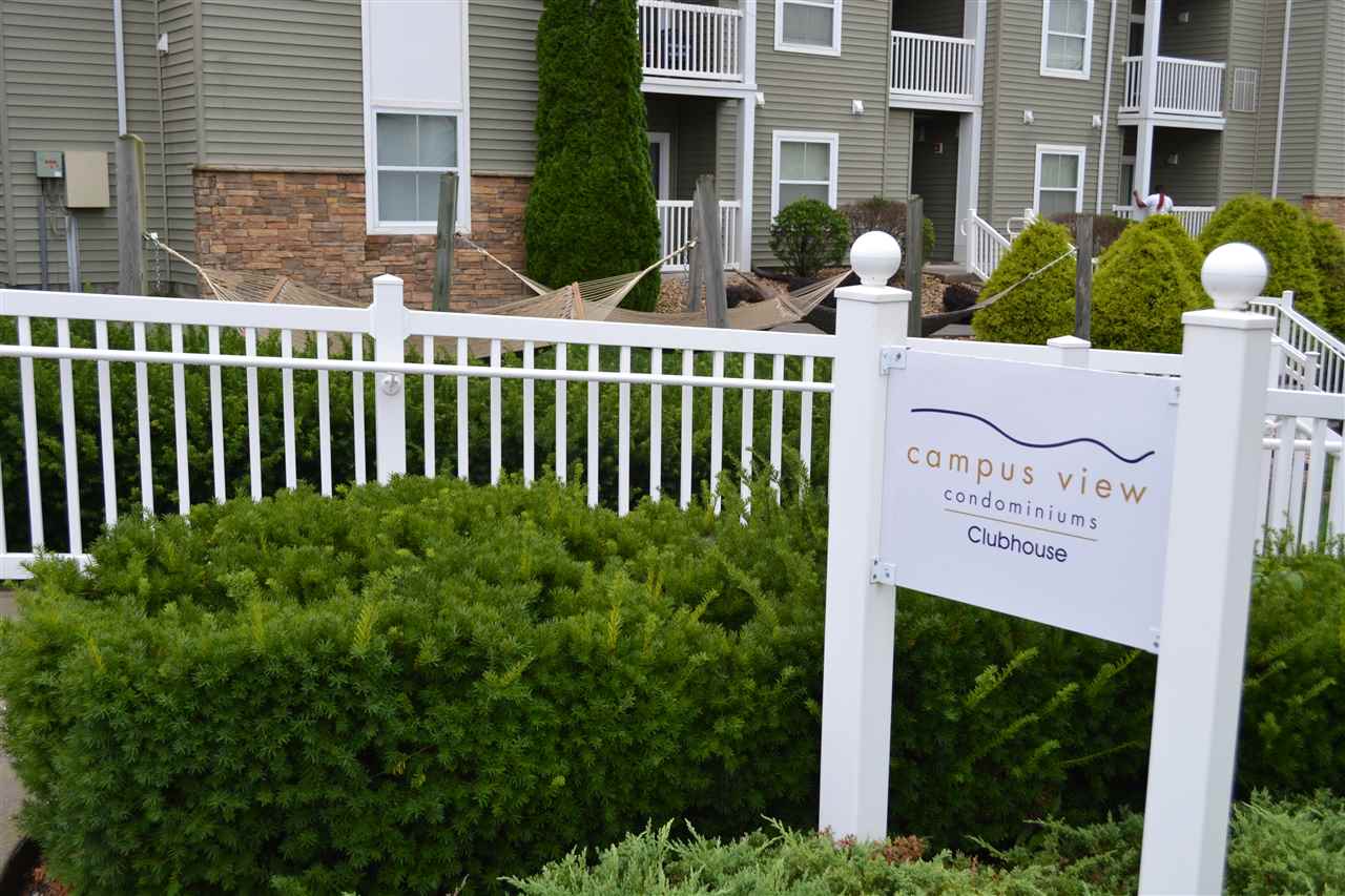 520 DAVIS MILL DR Unit: 301