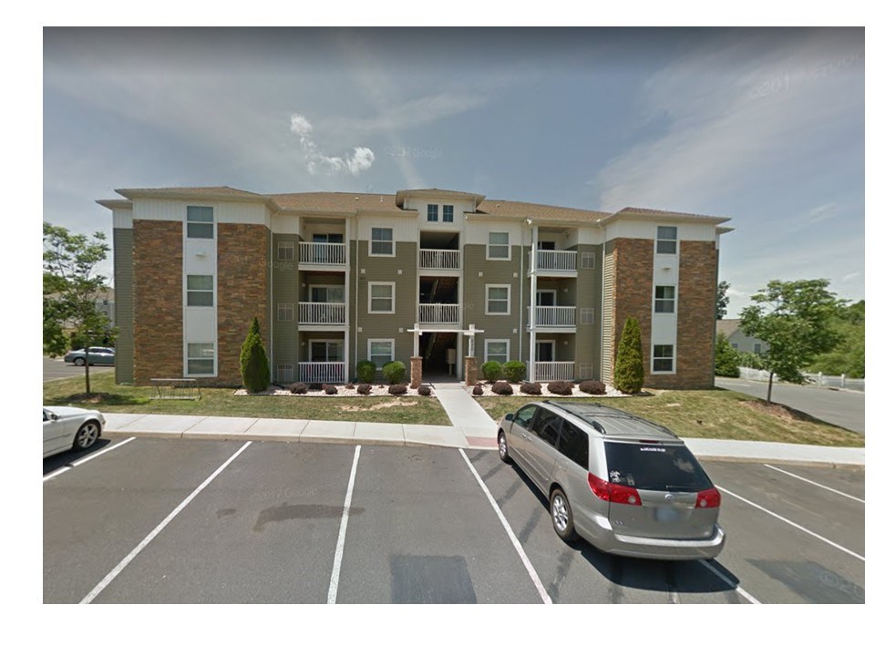520 DAVIS MILL DR Unit: 301