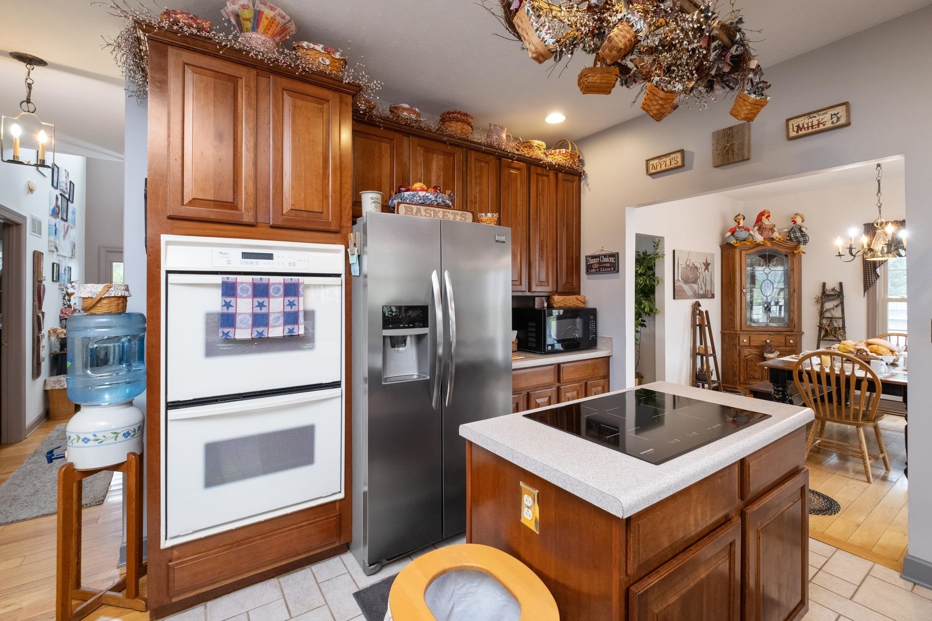 12762 MOUNTAIN VALLEY RD